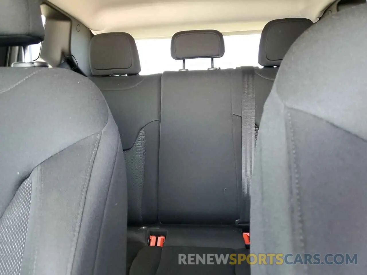 10 Photograph of a damaged car ZACNJCAB1MPM26894 JEEP RENEGADE 2021
