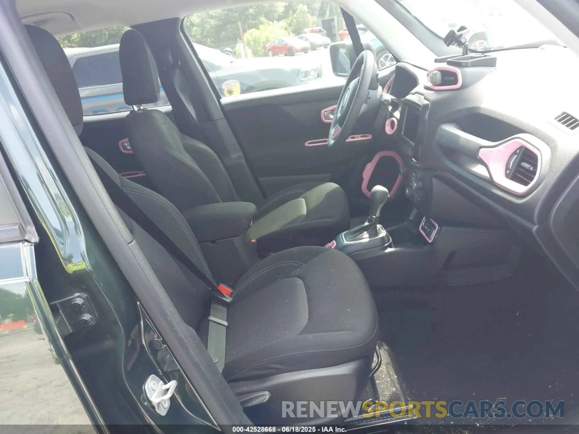 5 Photograph of a damaged car ZACNJCAB1MPM80678 JEEP RENEGADE 2021