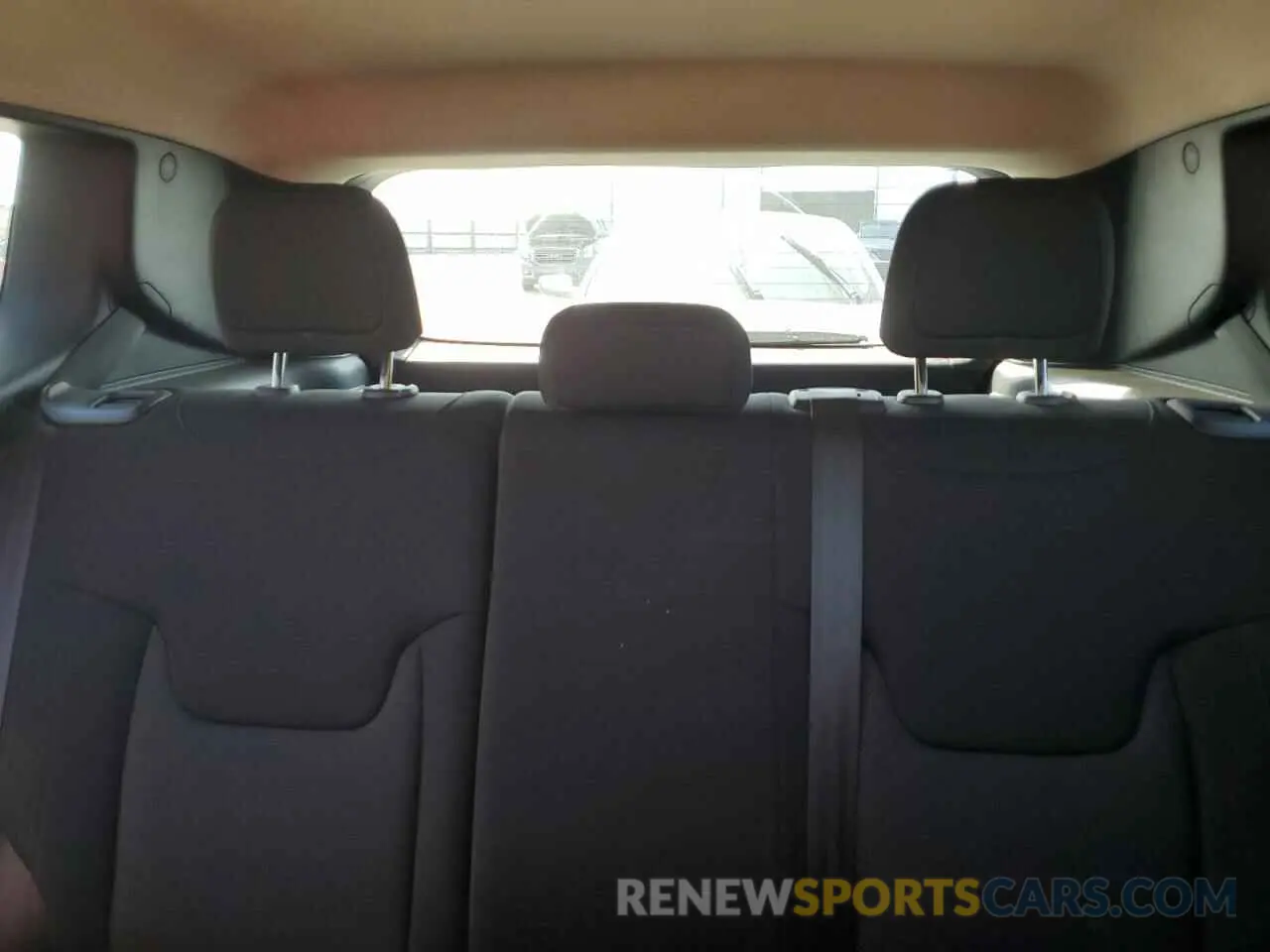 10 Photograph of a damaged car ZACNJCAB3MPM28632 JEEP RENEGADE 2021