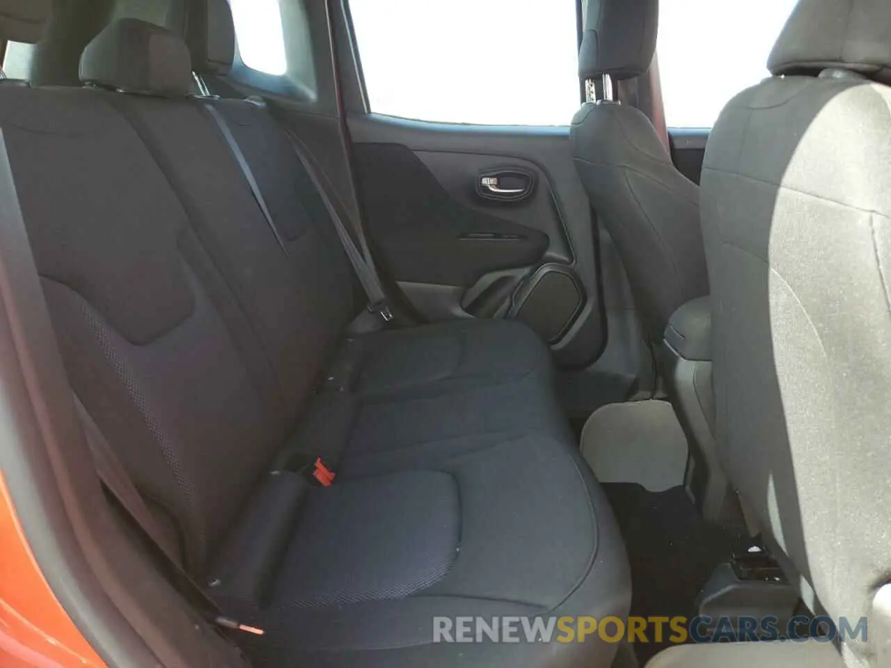 11 Photograph of a damaged car ZACNJCAB3MPM28632 JEEP RENEGADE 2021