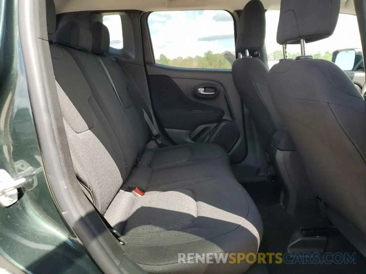 11 Photograph of a damaged car ZACNJCAB5MPM41821 JEEP RENEGADE 2021