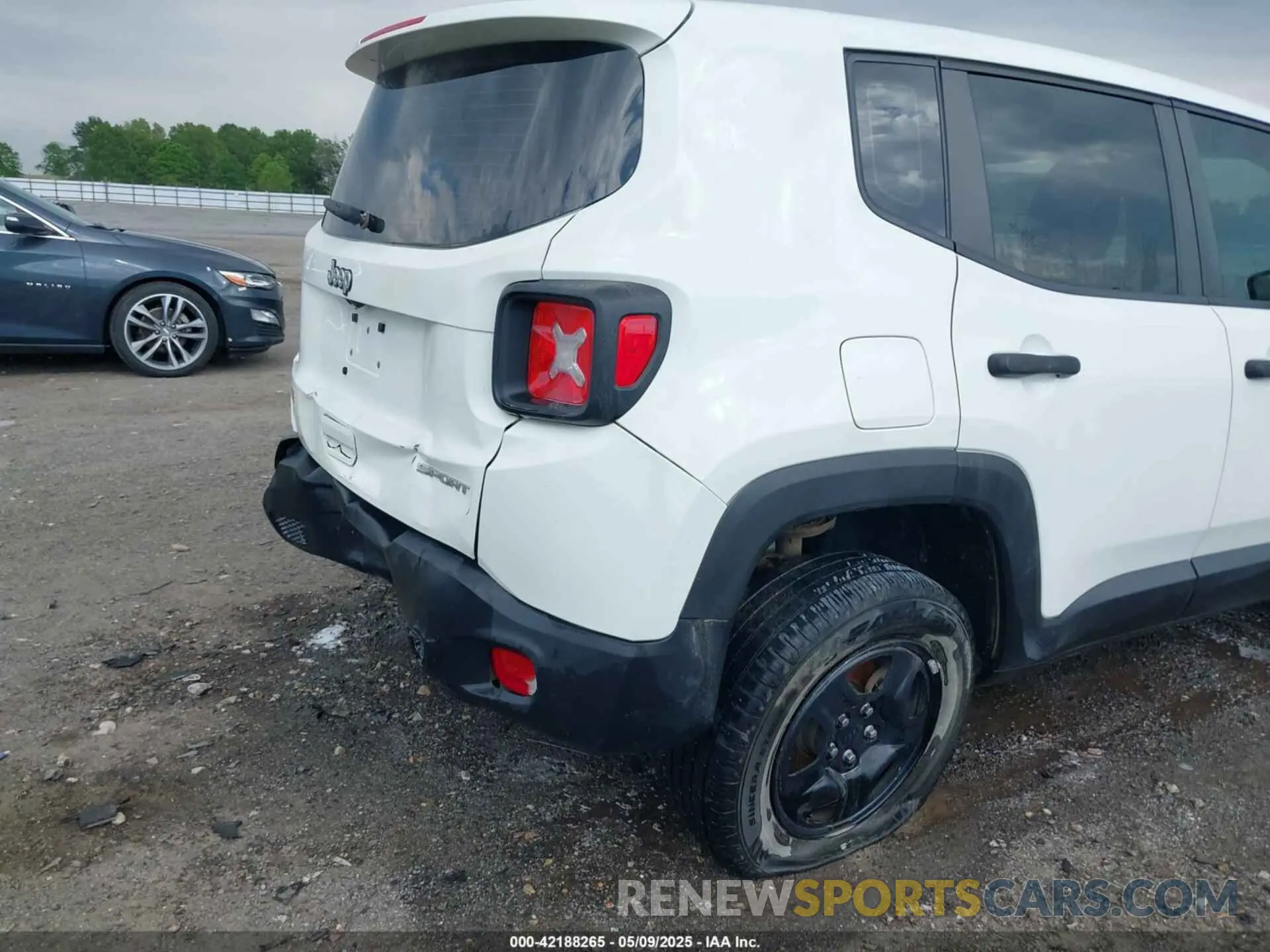 6 Photograph of a damaged car ZACNJCAB7MPM23305 JEEP RENEGADE 2021