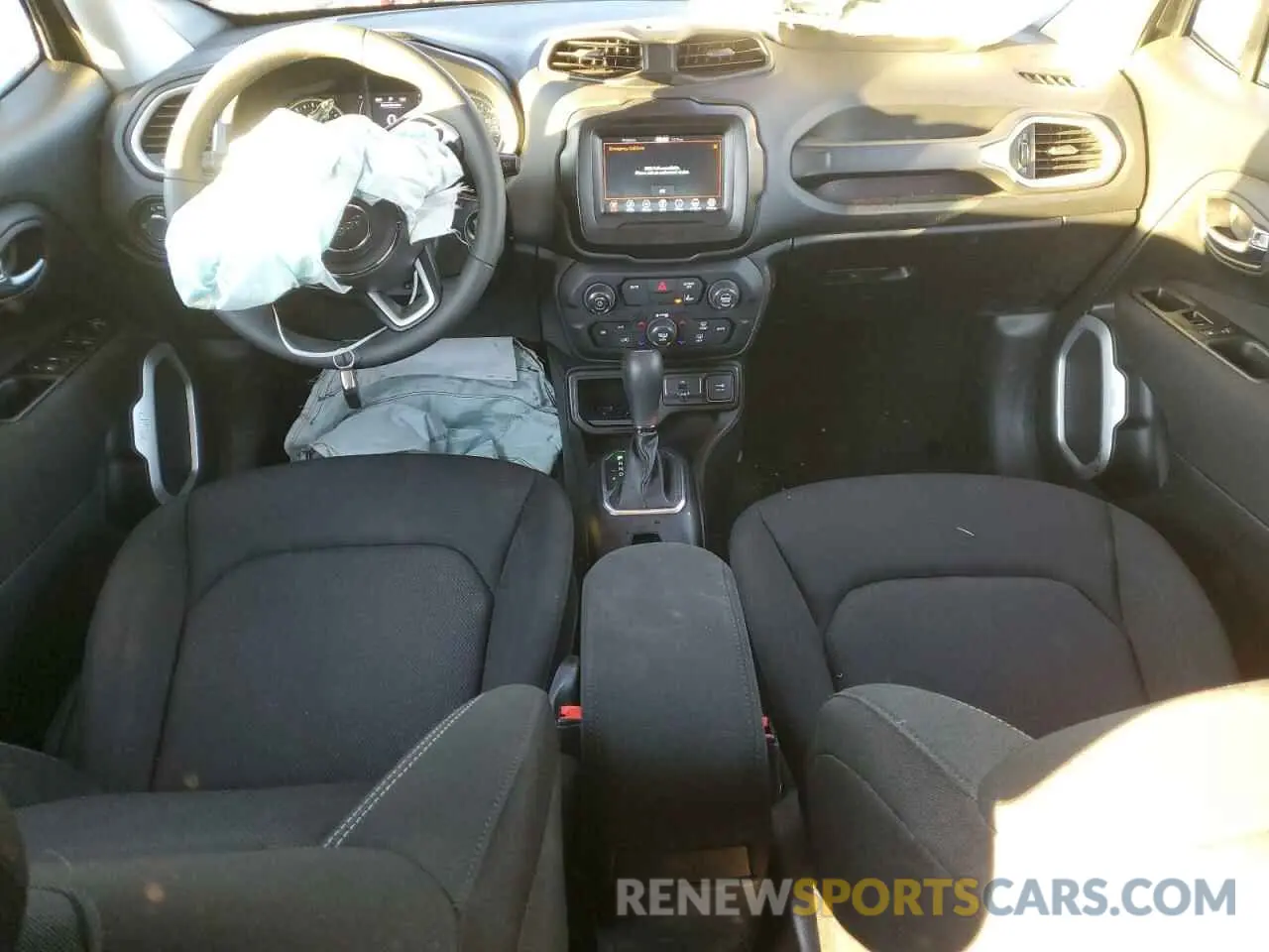 8 Photograph of a damaged car ZACNJCAB8MPM18162 JEEP RENEGADE 2021