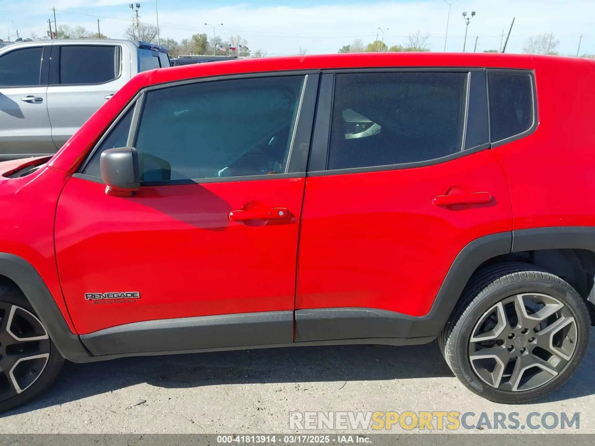 14 Photograph of a damaged car ZACNJCAB8MPM72920 JEEP RENEGADE 2021