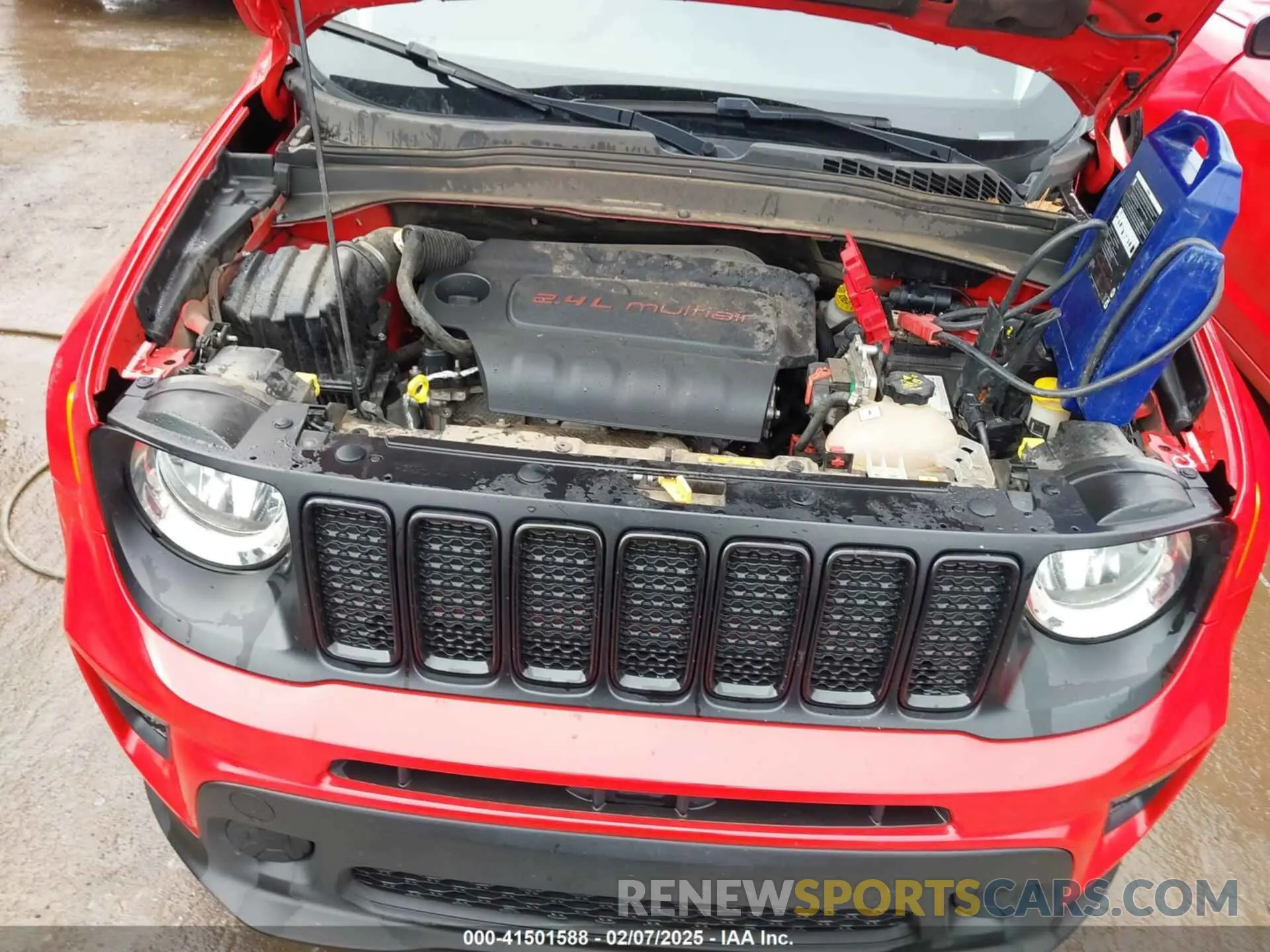 10 Photograph of a damaged car ZACNJCABXMPM43273 JEEP RENEGADE 2021