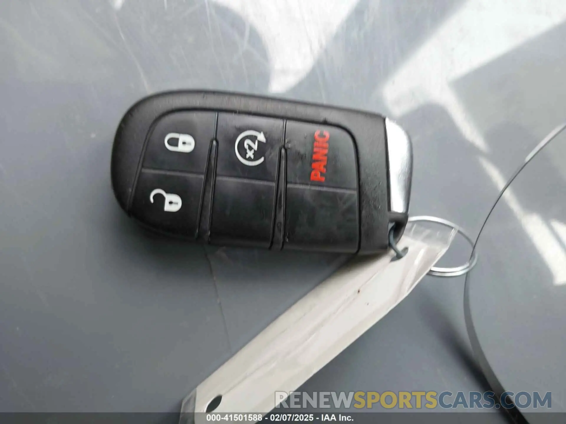11 Photograph of a damaged car ZACNJCABXMPM43273 JEEP RENEGADE 2021