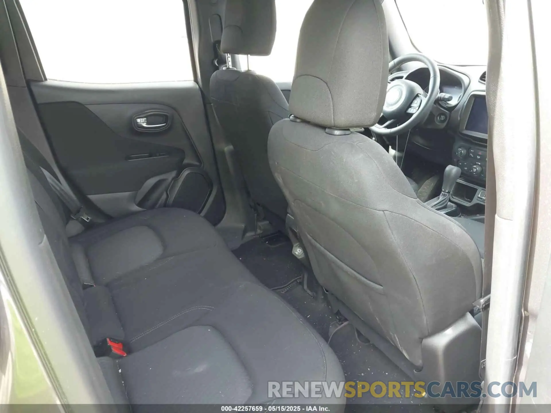 8 Photograph of a damaged car ZACNJCB14MPM71348 JEEP RENEGADE 2021