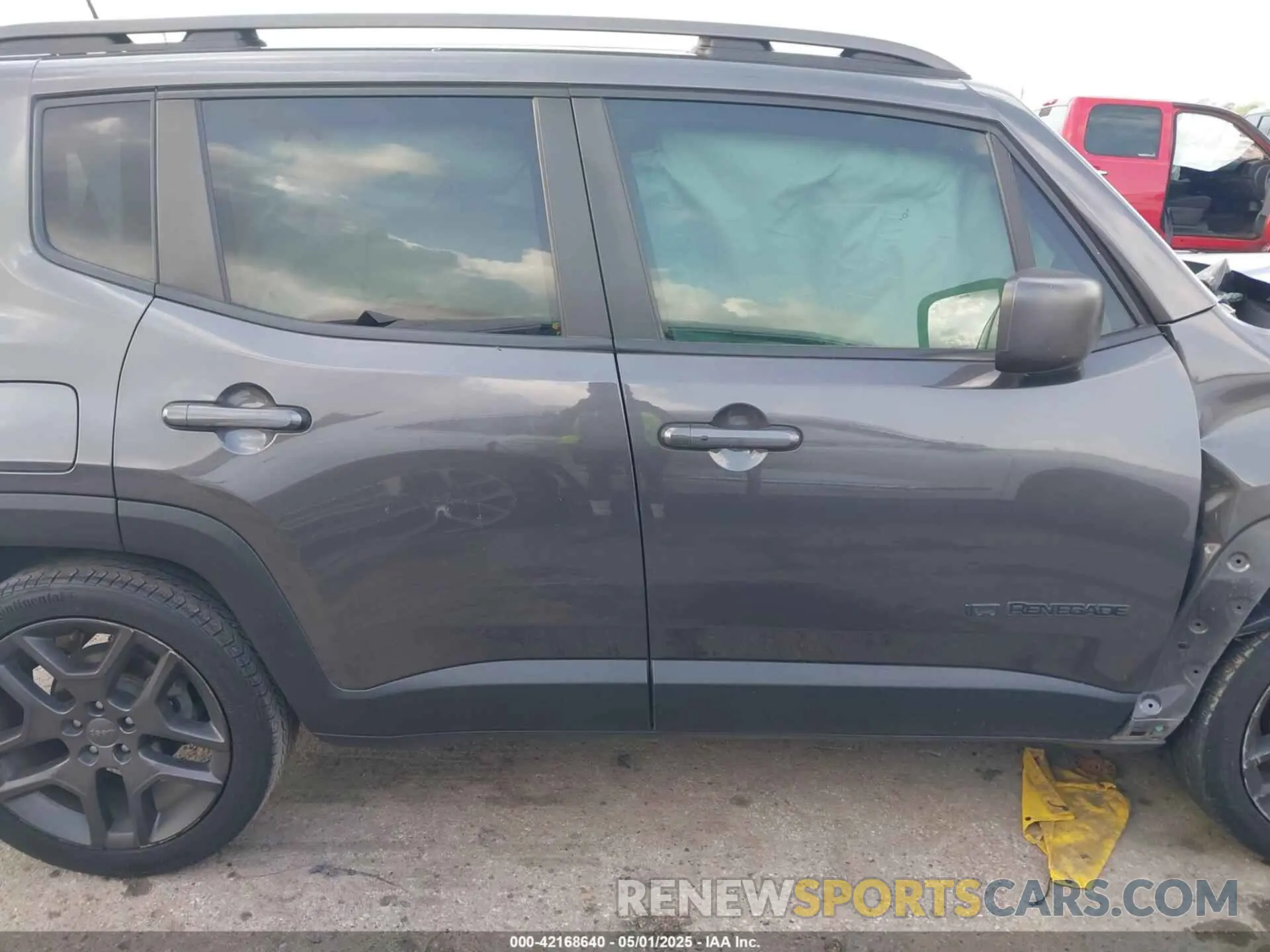 13 Photograph of a damaged car ZACNJCBB0MPM51753 JEEP RENEGADE 2021