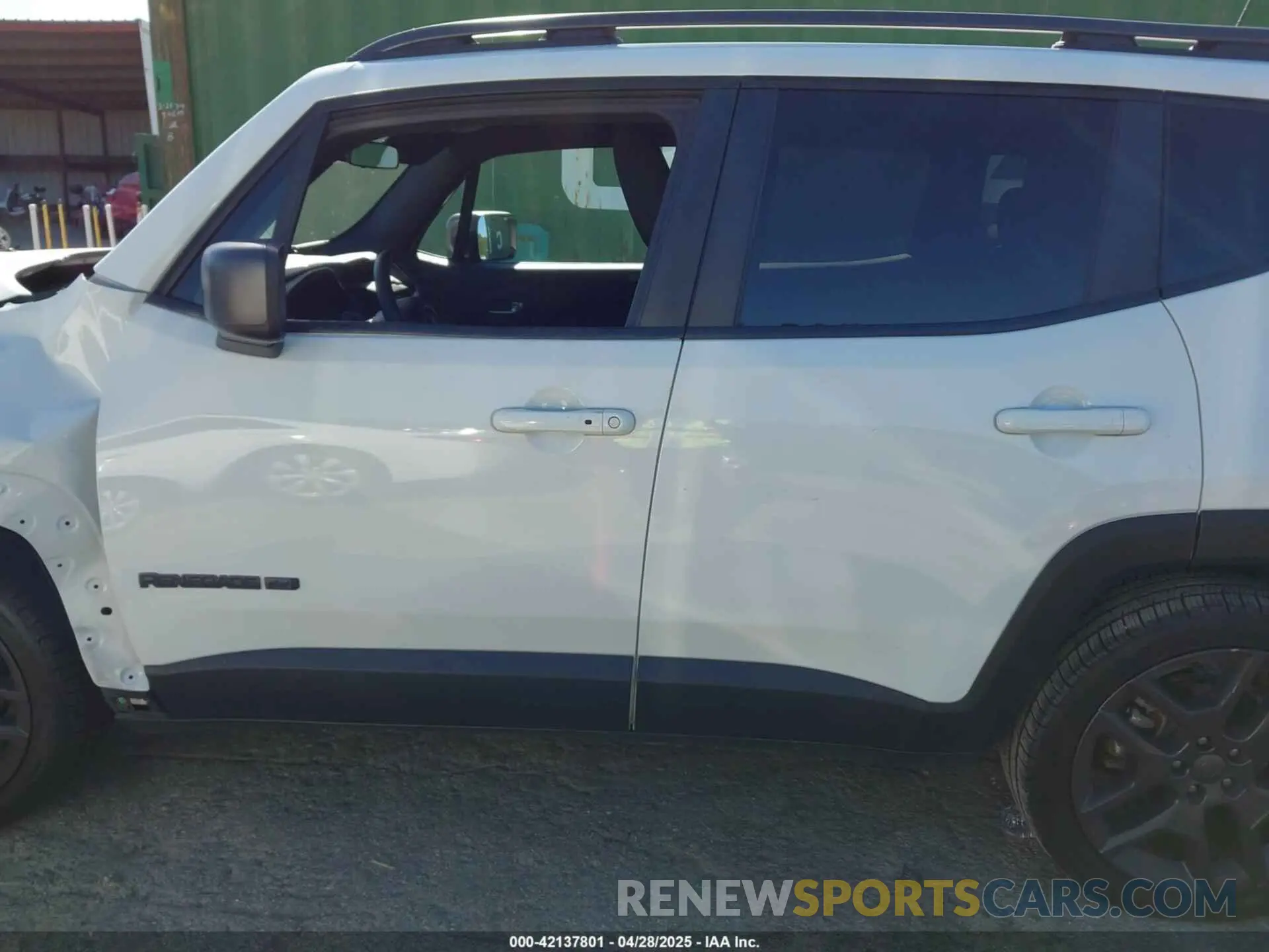 15 Photograph of a damaged car ZACNJCBB0MPM69573 JEEP RENEGADE 2021