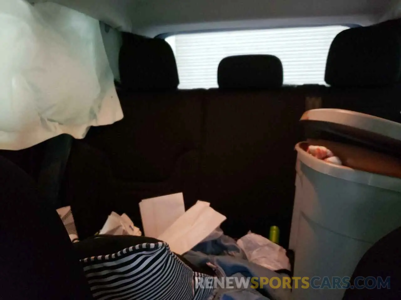 10 Photograph of a damaged car ZACNJCBB0MPN09215 JEEP RENEGADE 2021