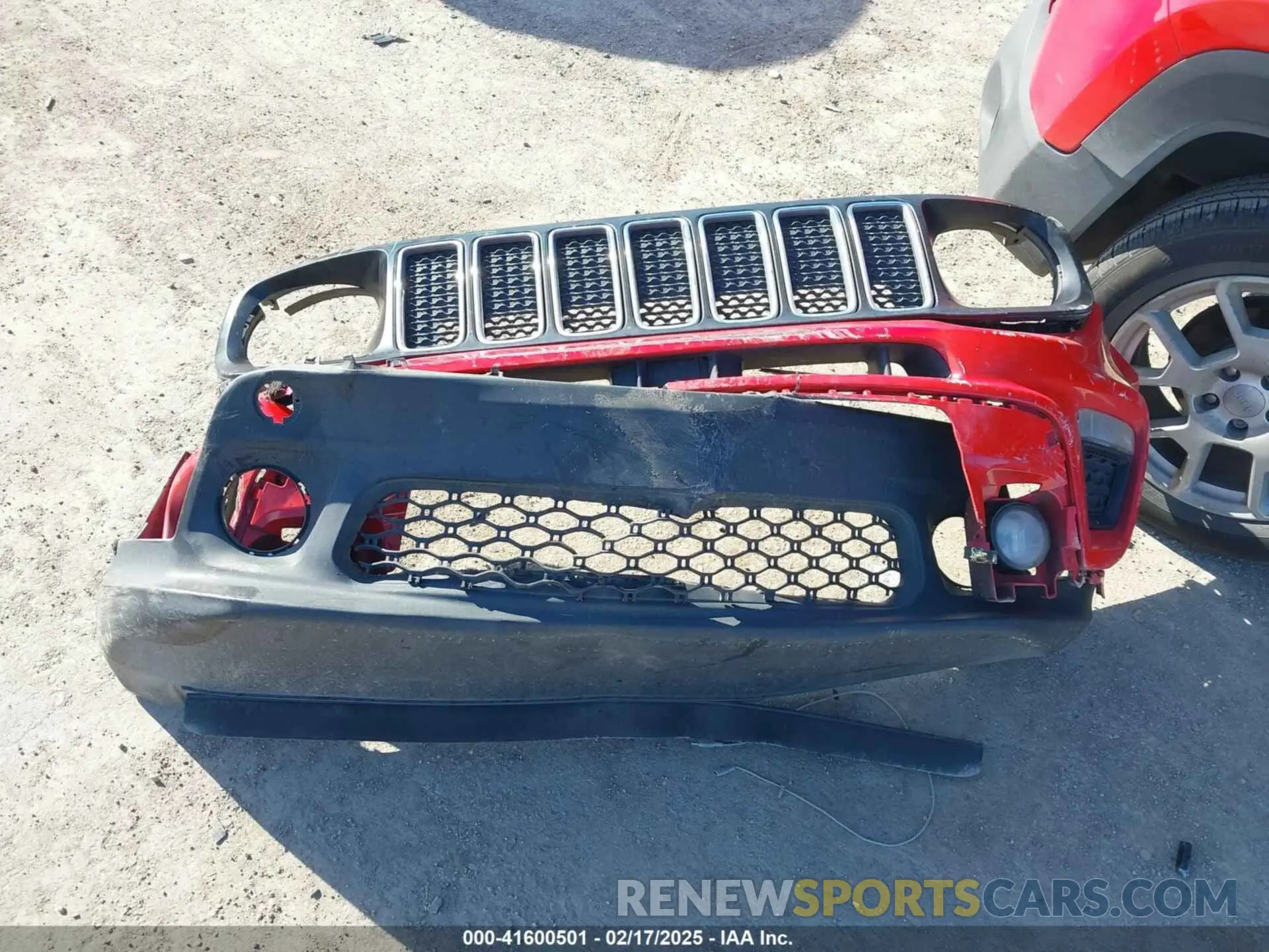 12 Photograph of a damaged car ZACNJCBB1MPM23962 JEEP RENEGADE 2021