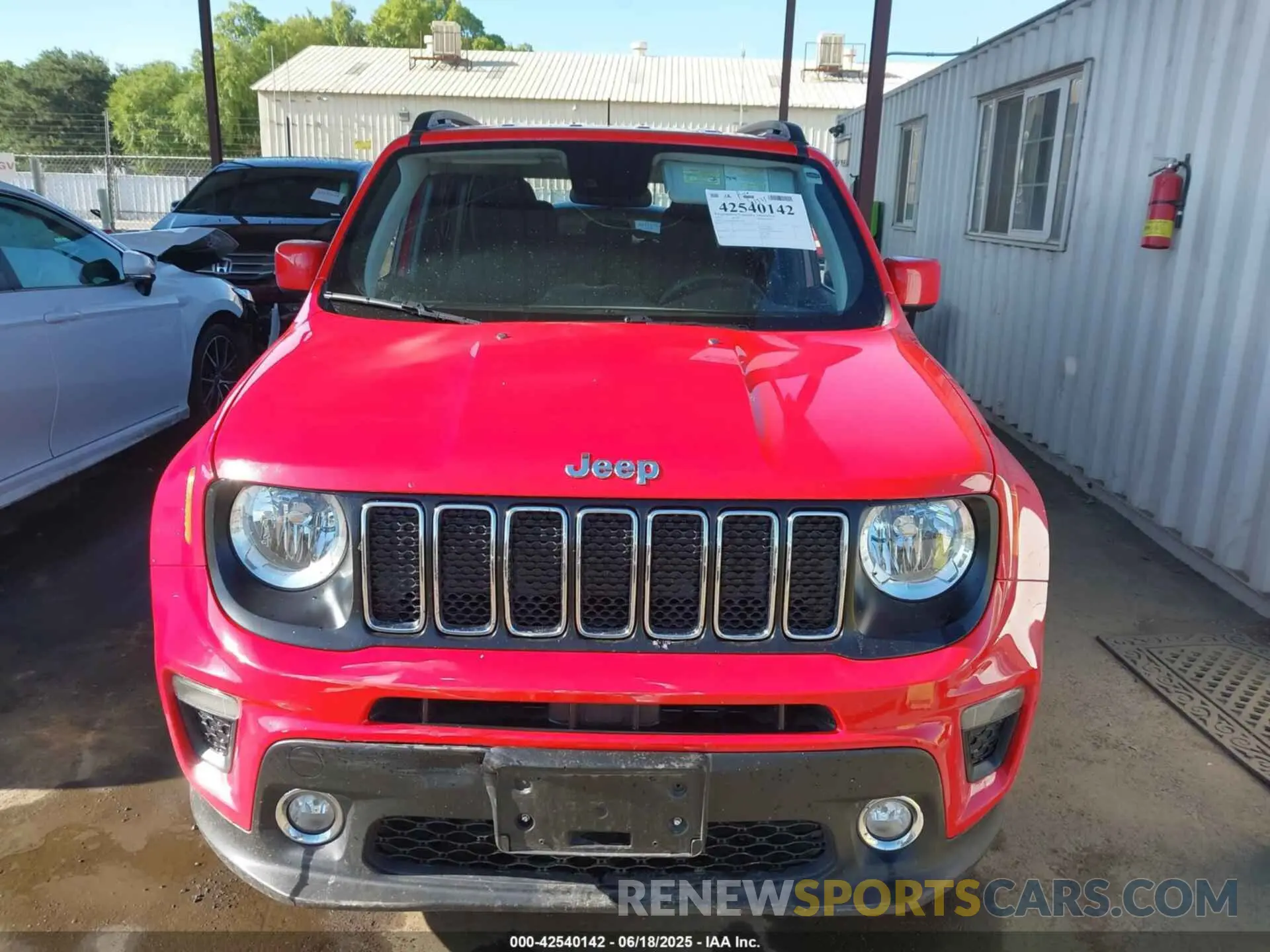 12 Photograph of a damaged car ZACNJCBB1MPM25582 JEEP RENEGADE 2021