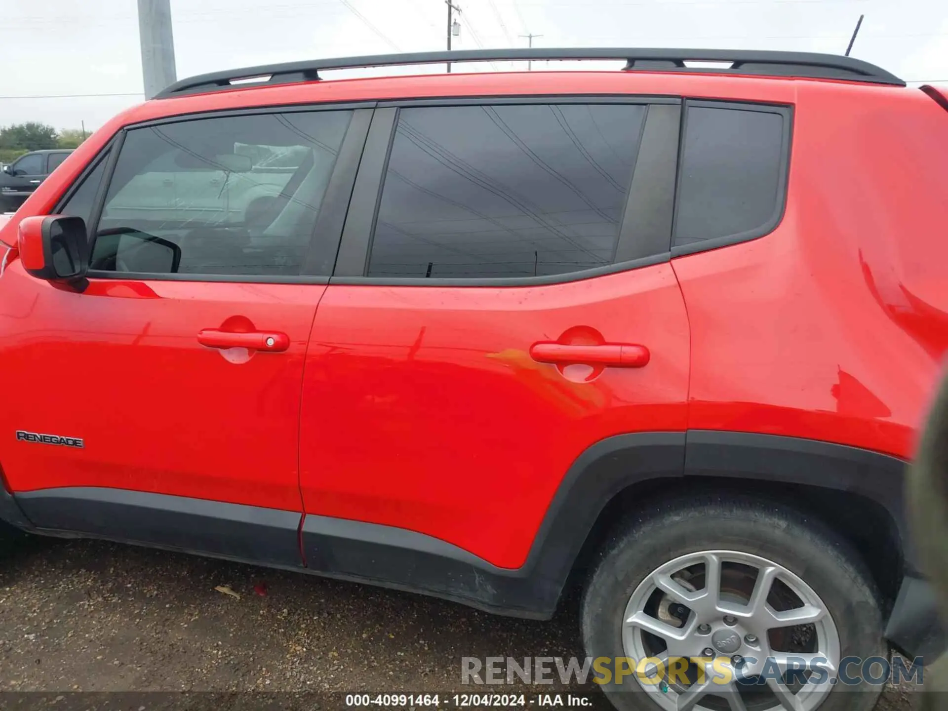 13 Photograph of a damaged car ZACNJCBB4MPN10965 JEEP RENEGADE 2021