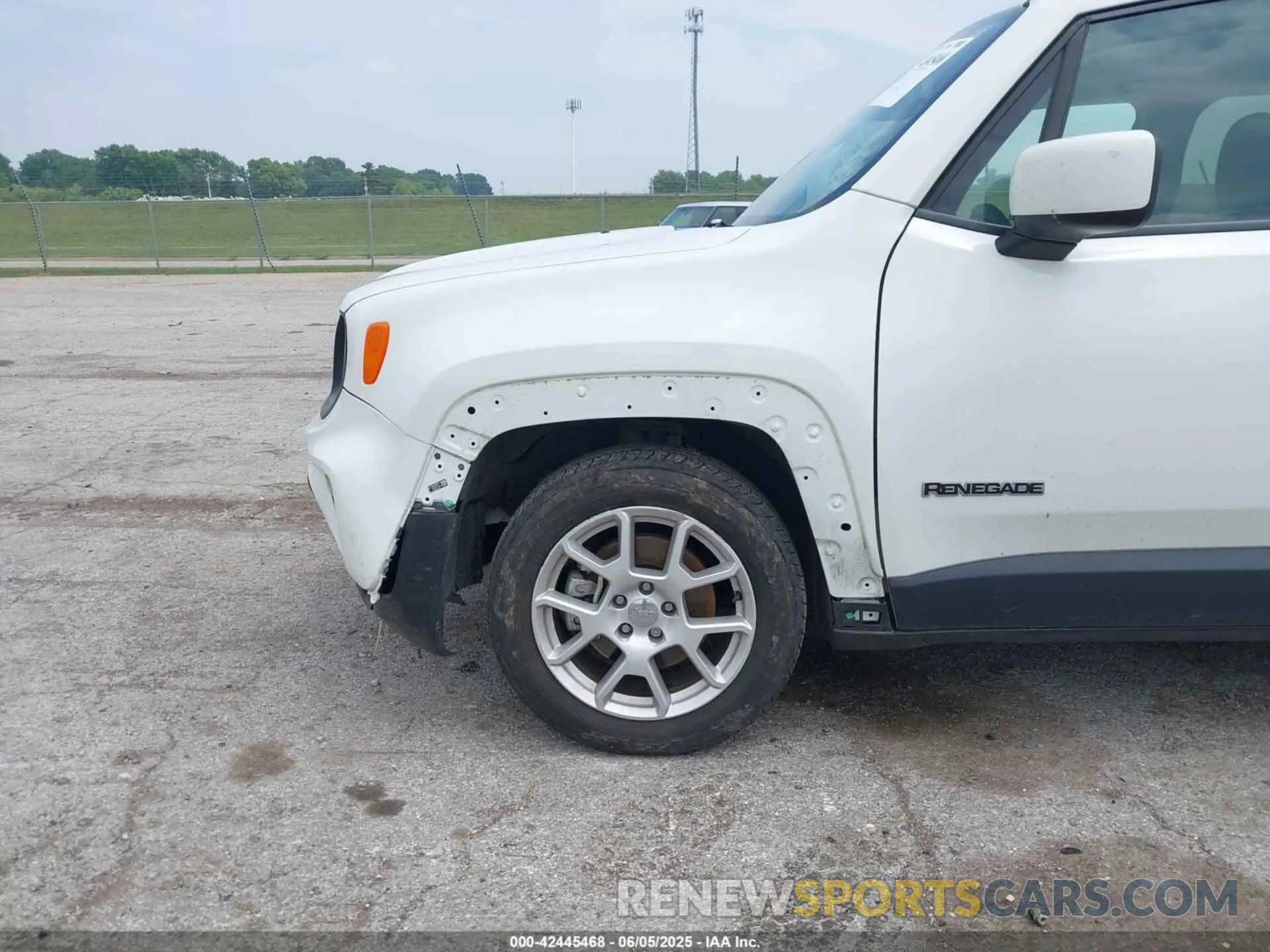 6 Photograph of a damaged car ZACNJCBB5MPN14409 JEEP RENEGADE 2021