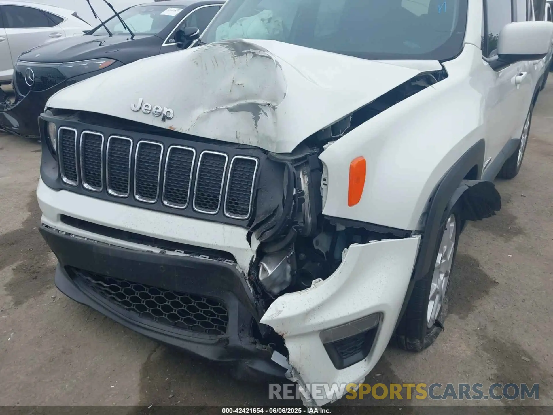 6 Photograph of a damaged car ZACNJCBB5MPN25006 JEEP RENEGADE 2021