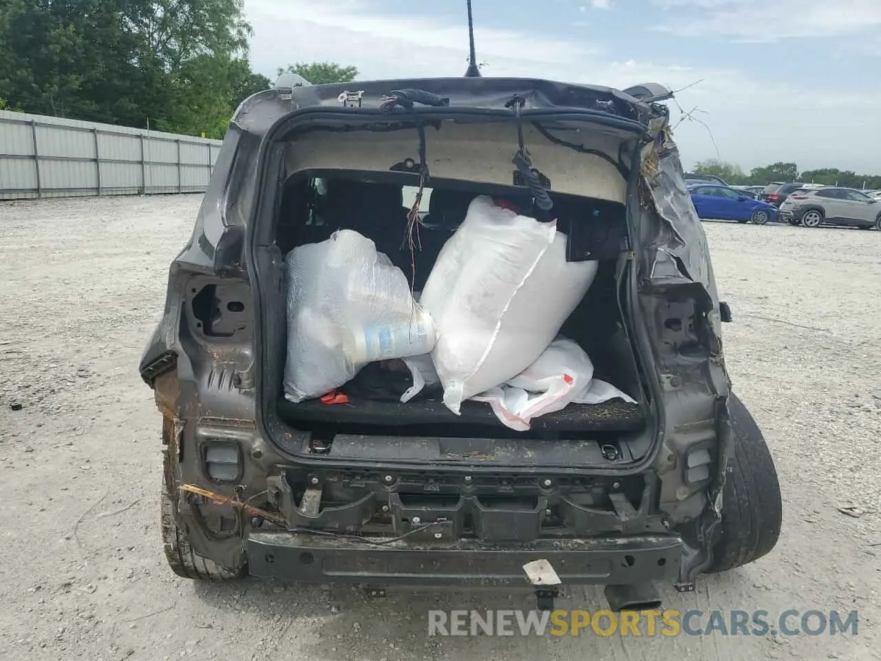 6 Photograph of a damaged car ZACNJCBB6MPM51174 JEEP RENEGADE 2021
