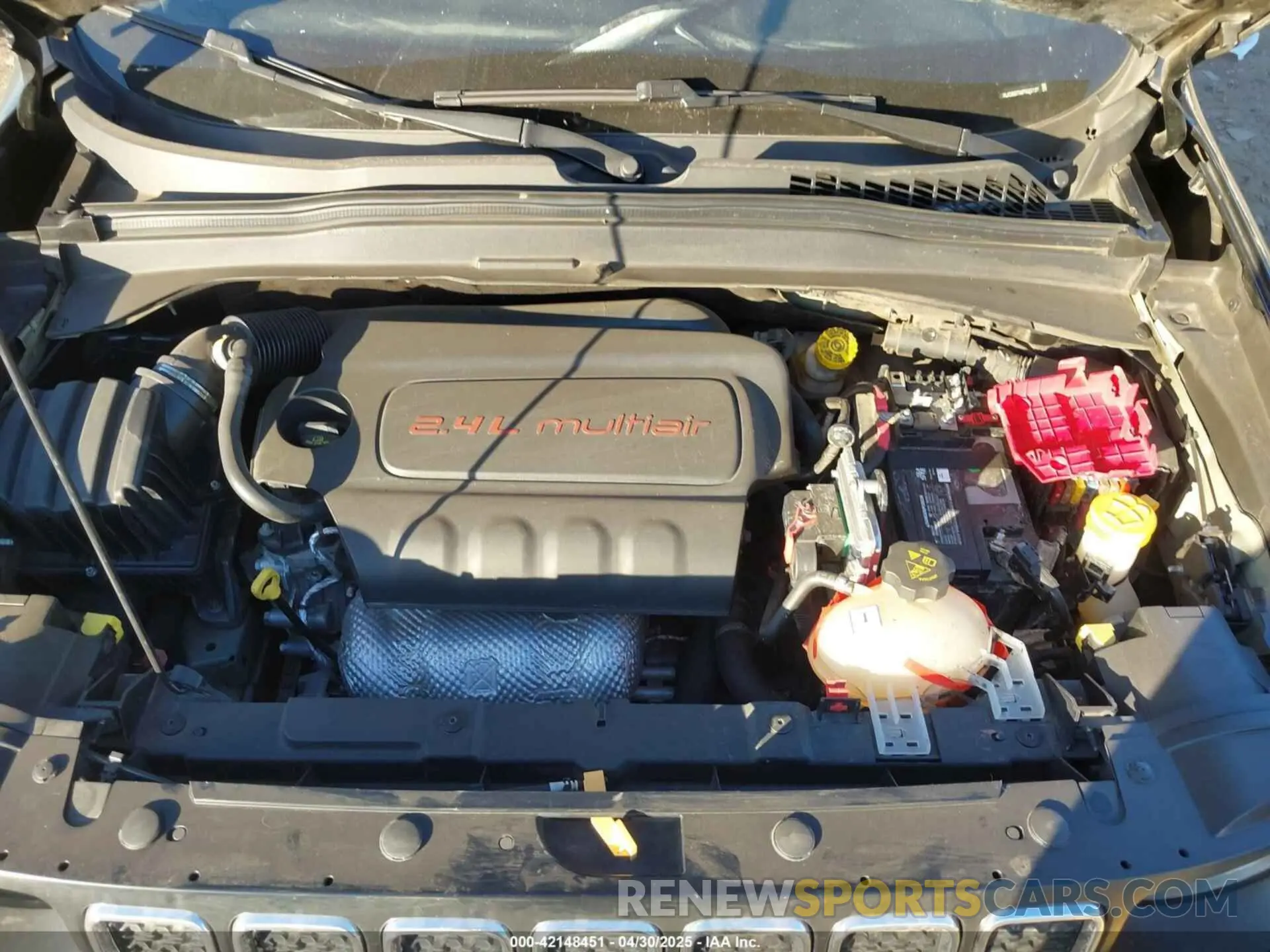 10 Photograph of a damaged car ZACNJCBB7MPN23127 JEEP RENEGADE 2021