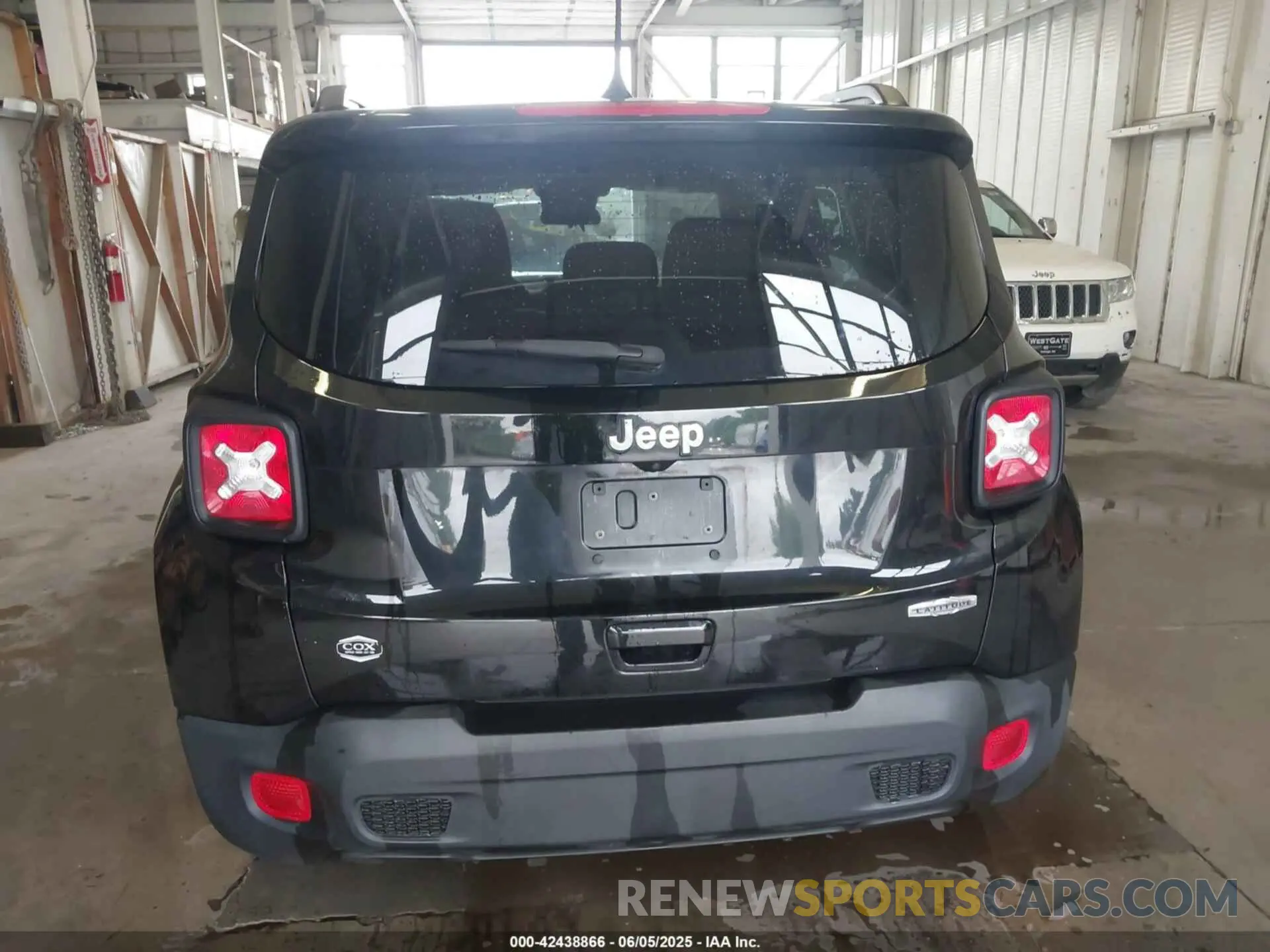 16 Photograph of a damaged car ZACNJCBB8MPM95399 JEEP RENEGADE 2021