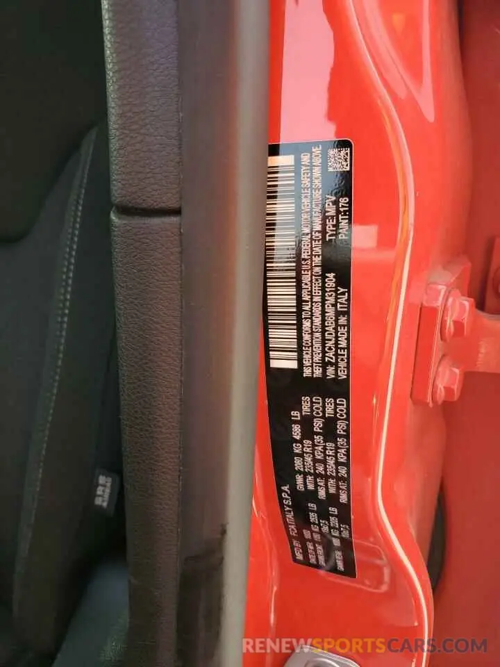 14 Photograph of a damaged car ZACNJDAB6MPM31904 JEEP RENEGADE 2021