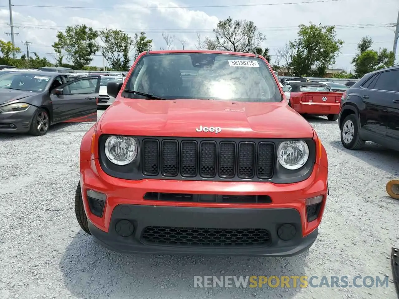 5 Photograph of a damaged car ZACNJDAB6MPM46550 JEEP RENEGADE 2021