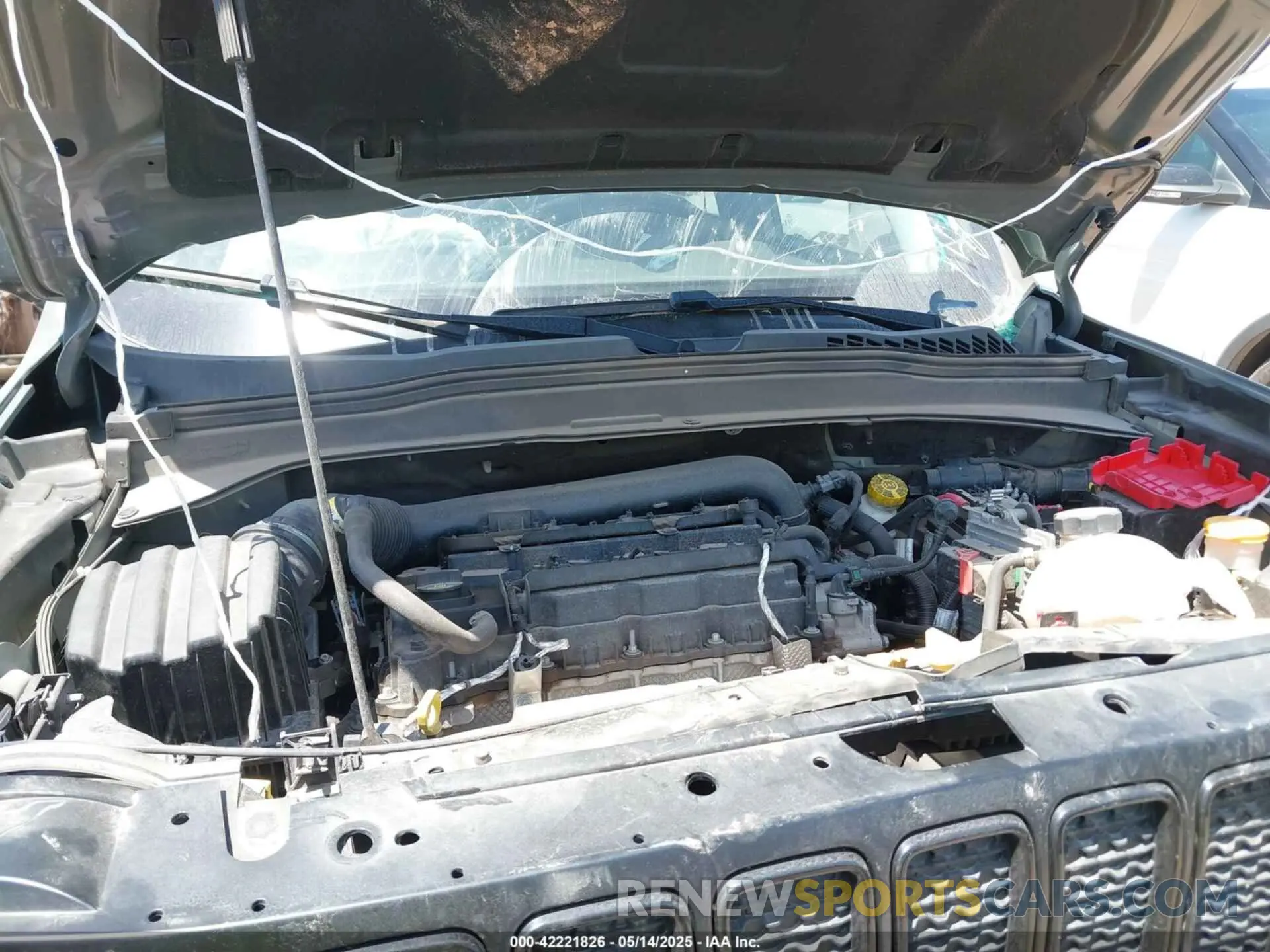 10 Photograph of a damaged car ZACNJDAB6MPM54762 JEEP RENEGADE 2021