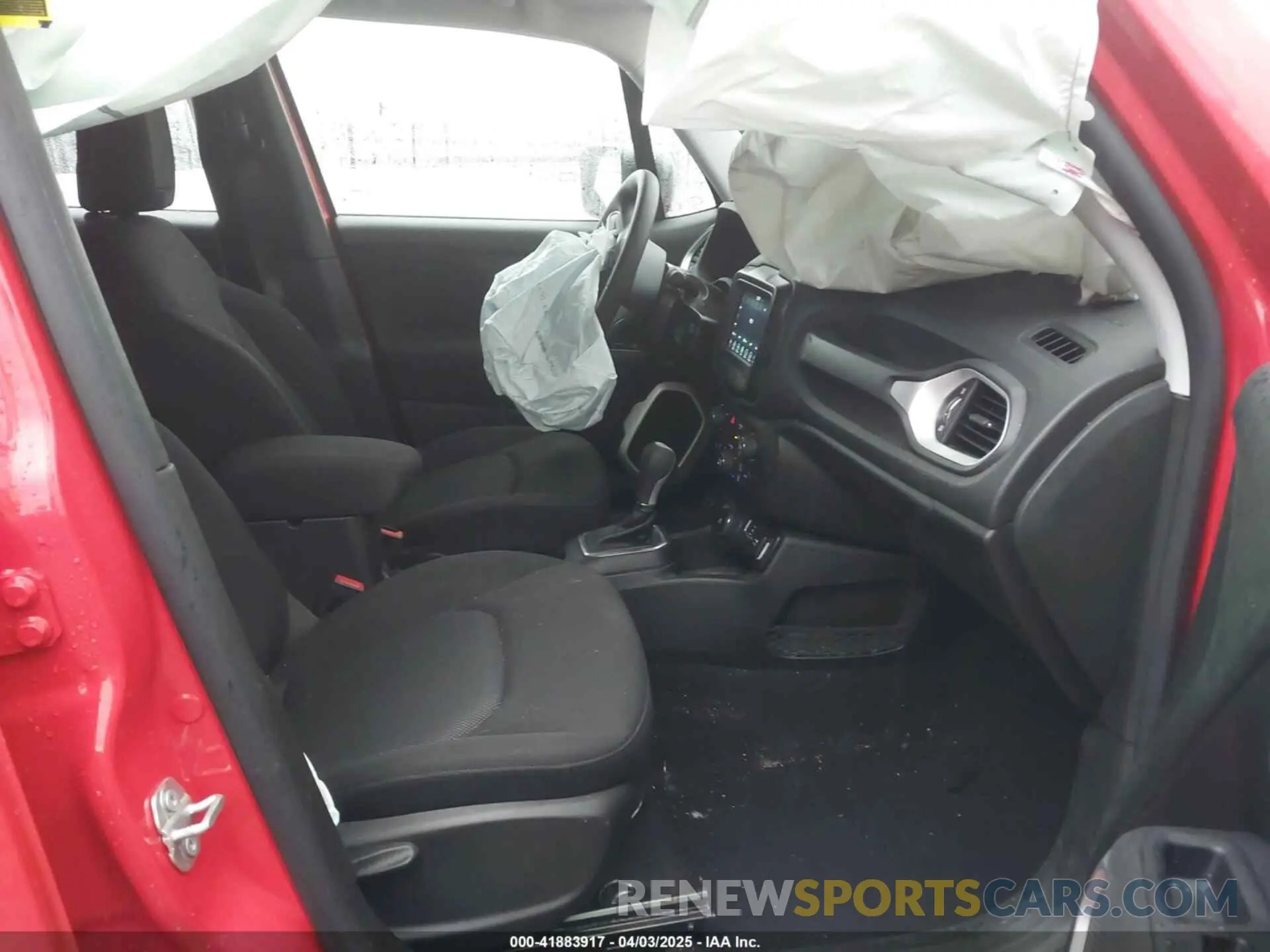 5 Photograph of a damaged car ZACNJDAB8MPM44251 JEEP RENEGADE 2021