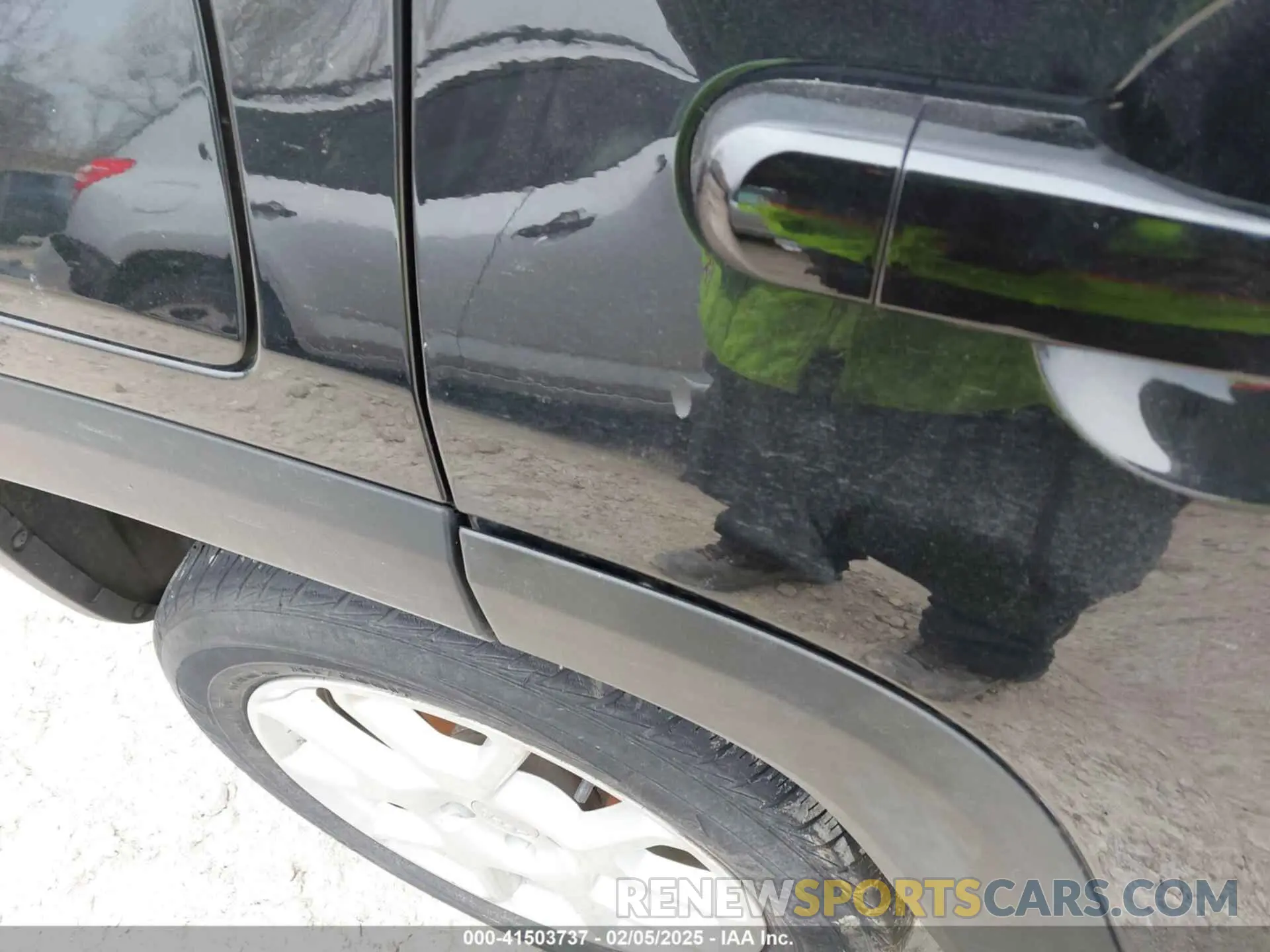 21 Photograph of a damaged car ZACNJDB16MPN32088 JEEP RENEGADE 2021