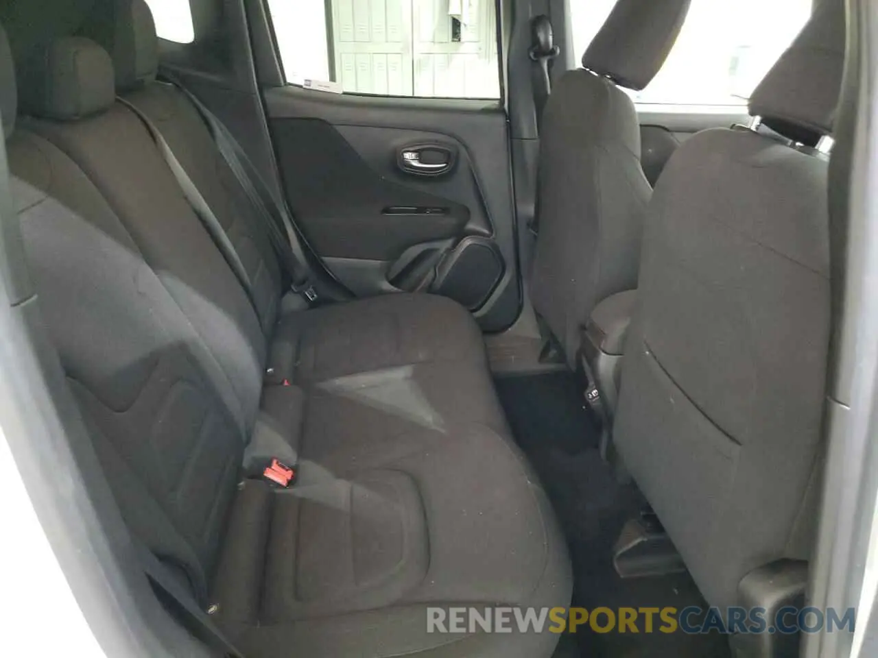 10 Photograph of a damaged car ZACNJDB19MPM28761 JEEP RENEGADE 2021