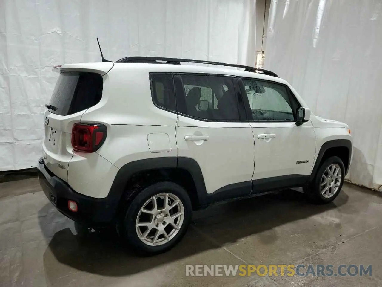 3 Photograph of a damaged car ZACNJDB19MPM28761 JEEP RENEGADE 2021