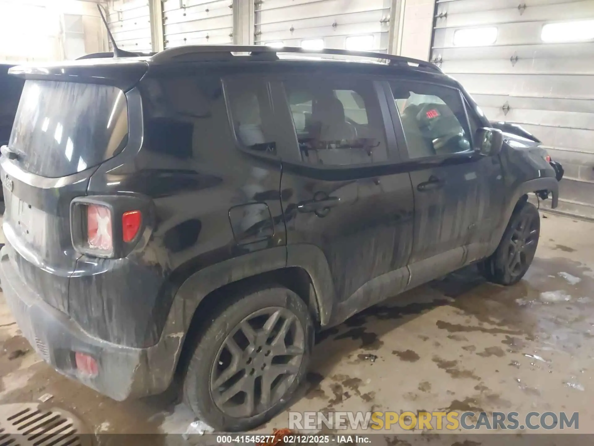 4 Photograph of a damaged car ZACNJDBB0MPM74830 JEEP RENEGADE 2021