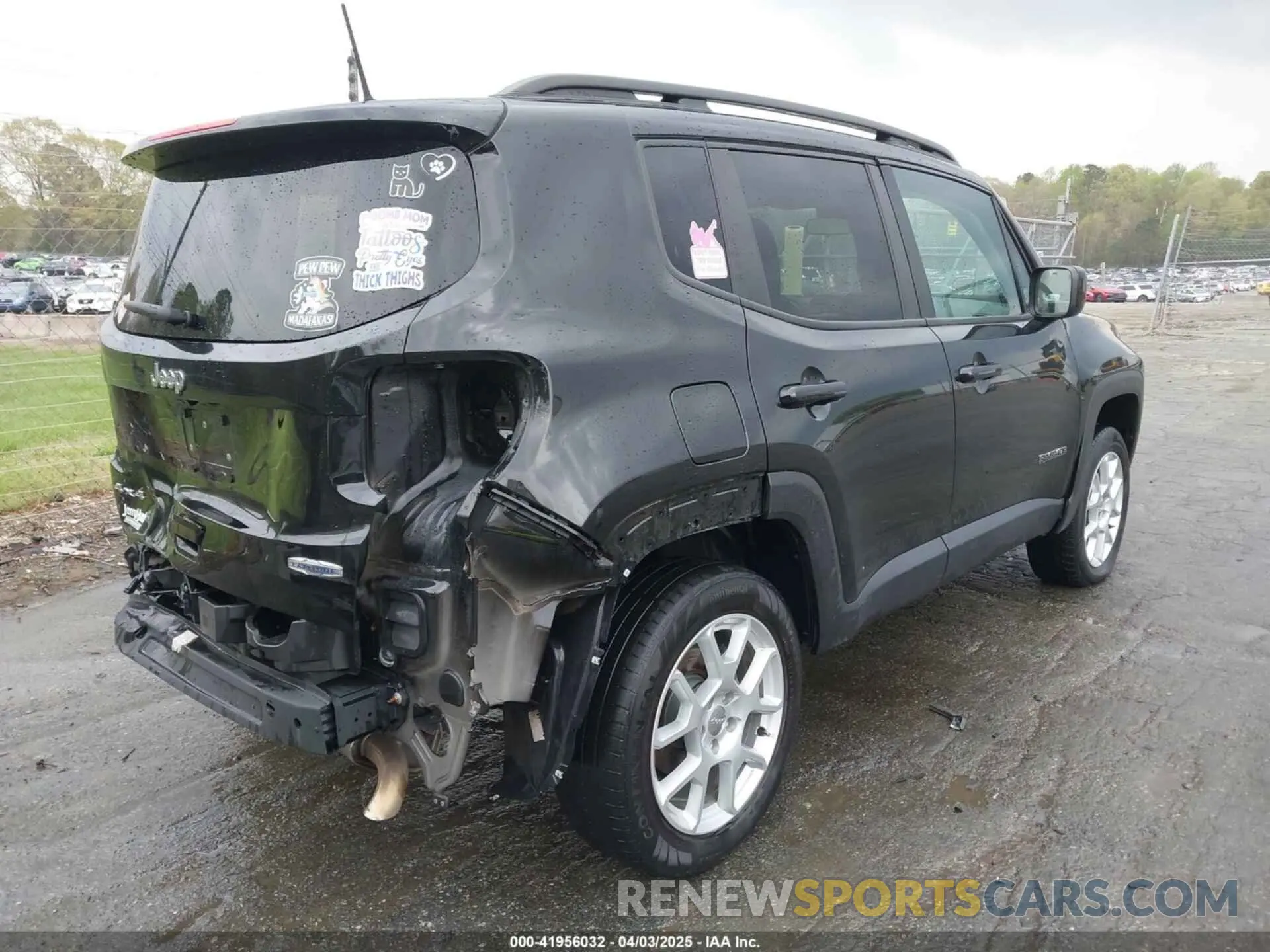4 Photograph of a damaged car ZACNJDBB1MPN30757 JEEP RENEGADE 2021