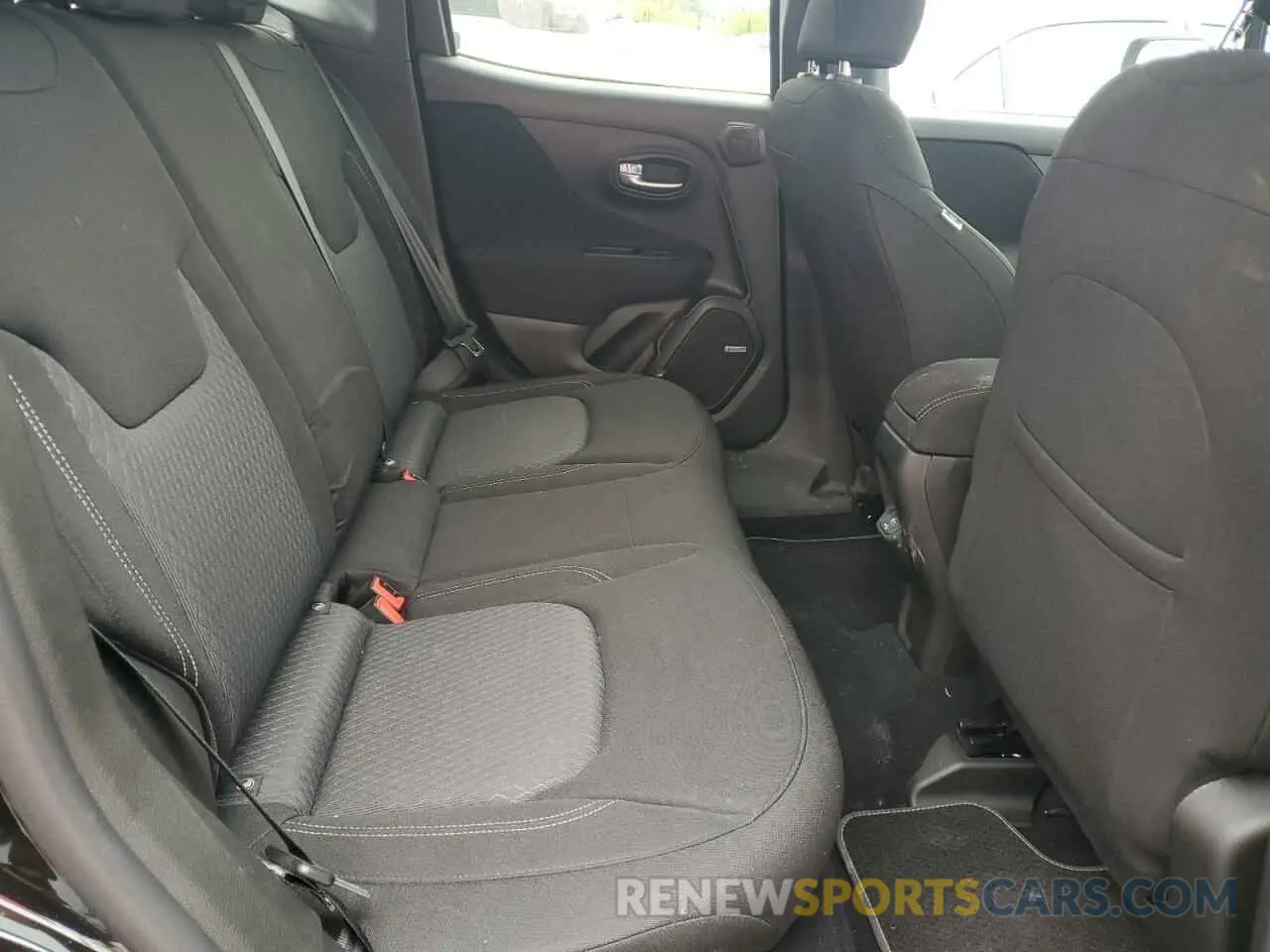 10 Photograph of a damaged car ZACNJDBB2MPM96425 JEEP RENEGADE 2021