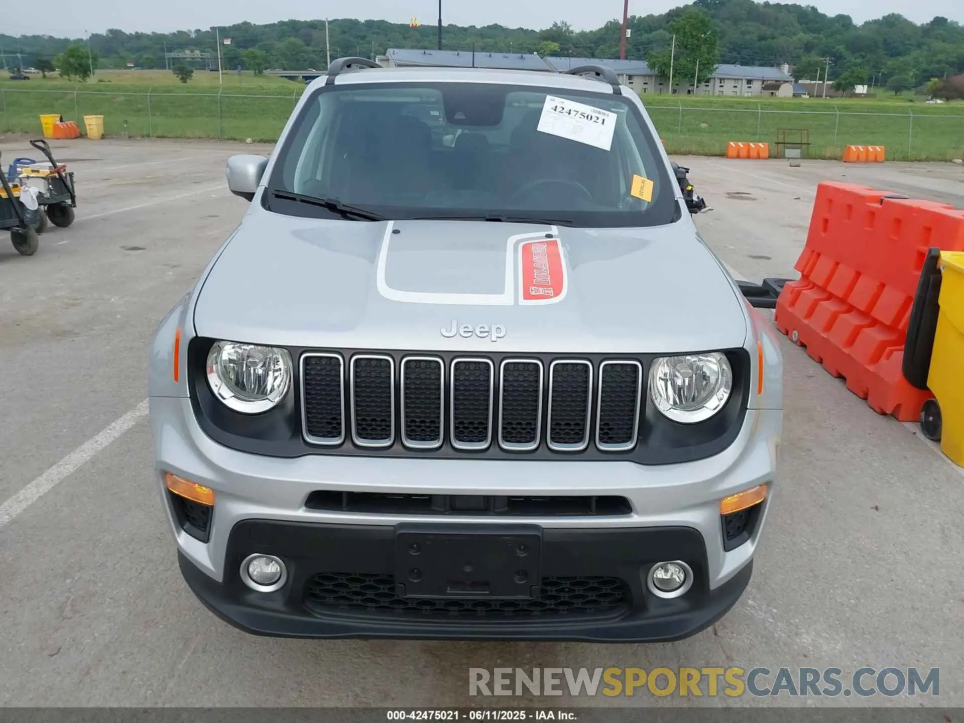 13 Photograph of a damaged car ZACNJDBB3MPM57083 JEEP RENEGADE 2021