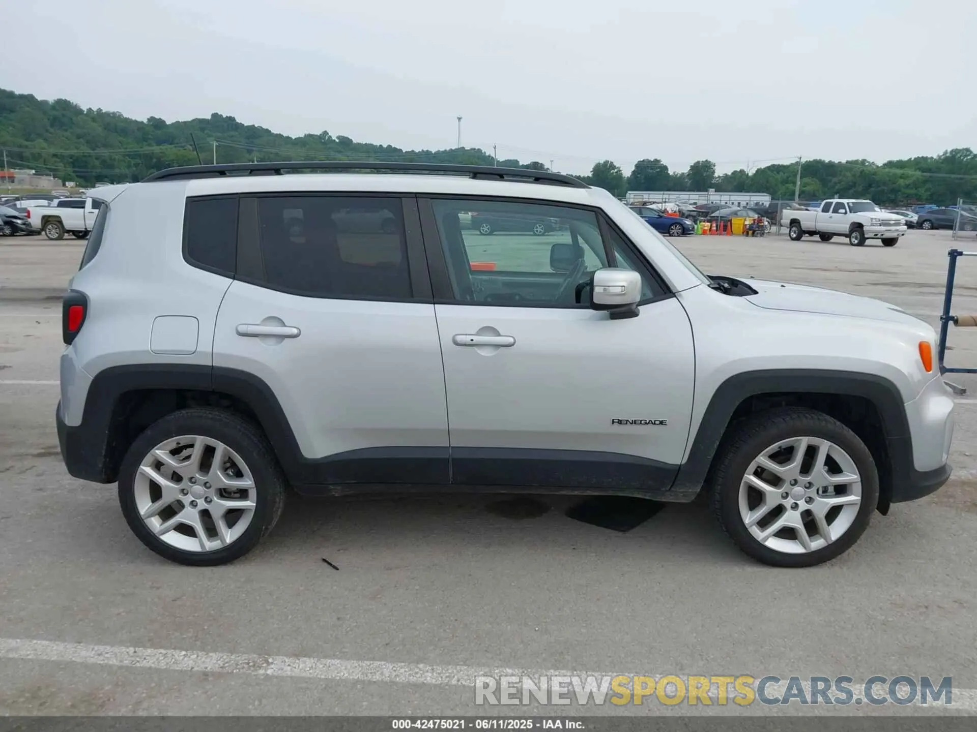 14 Photograph of a damaged car ZACNJDBB3MPM57083 JEEP RENEGADE 2021