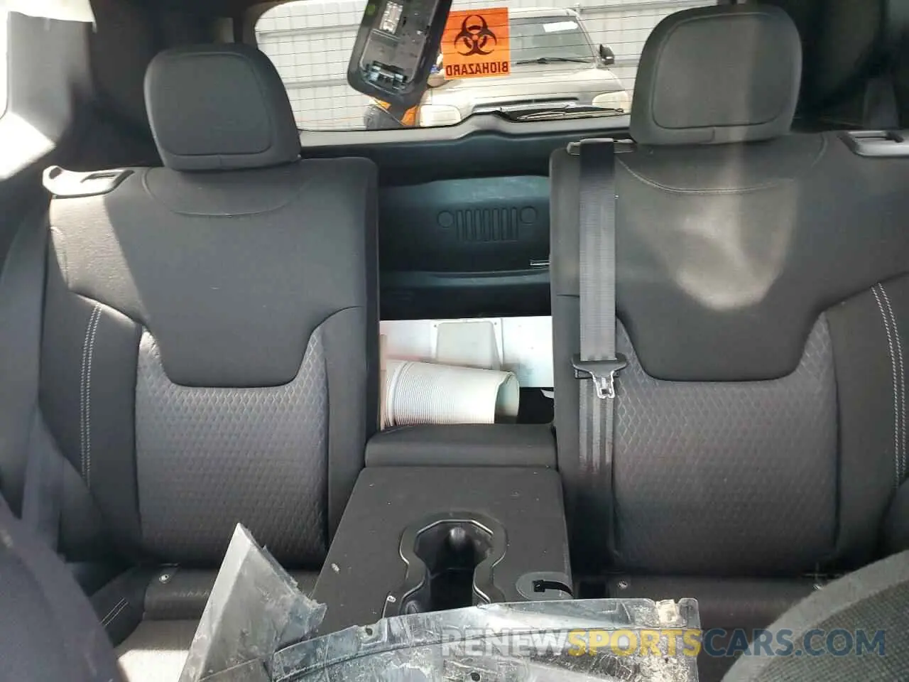 10 Photograph of a damaged car ZACNJDBB3MPN31456 JEEP RENEGADE 2021