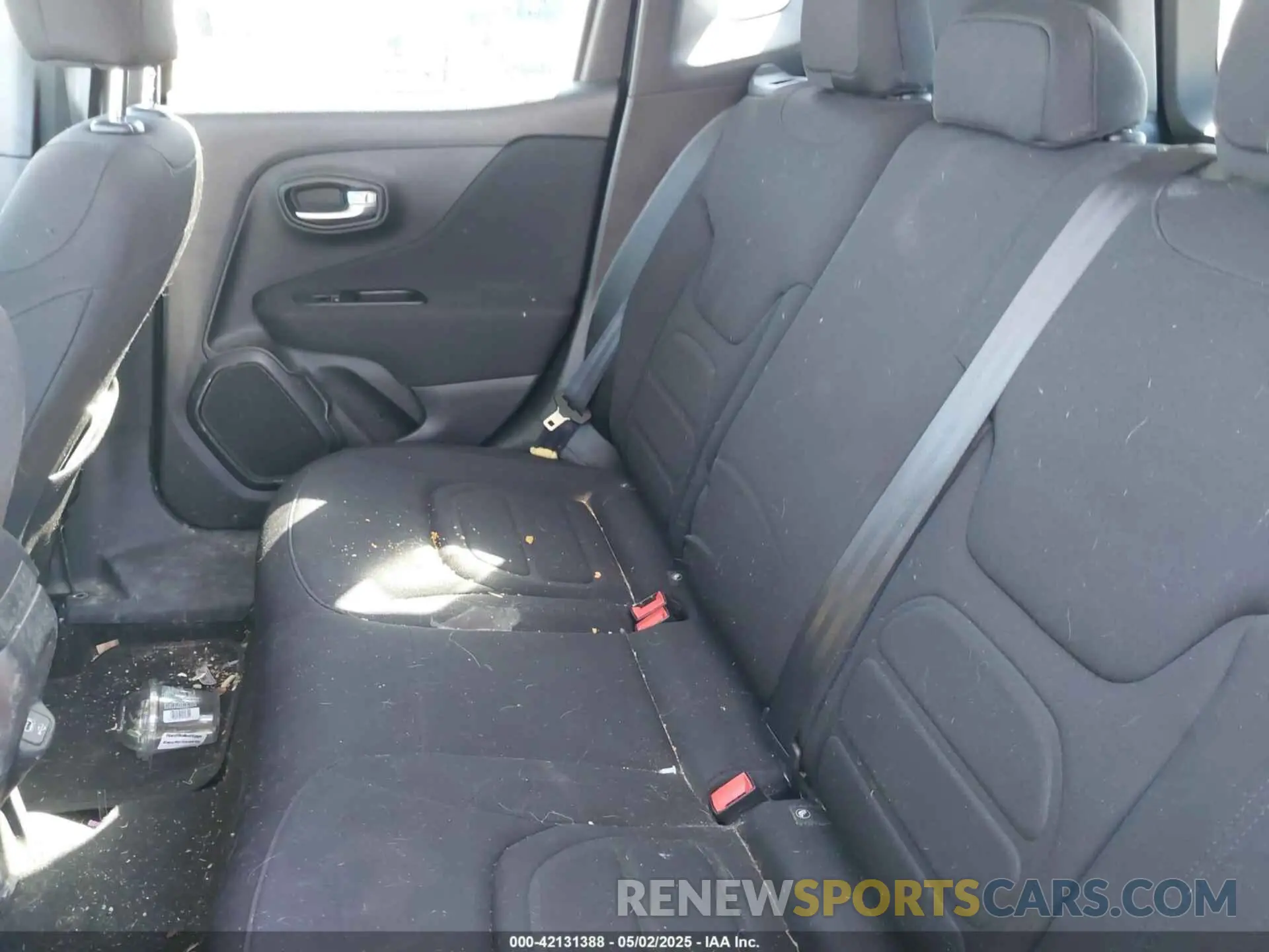 20 Photograph of a damaged car ZACNJDBB3MPN36642 JEEP RENEGADE 2021