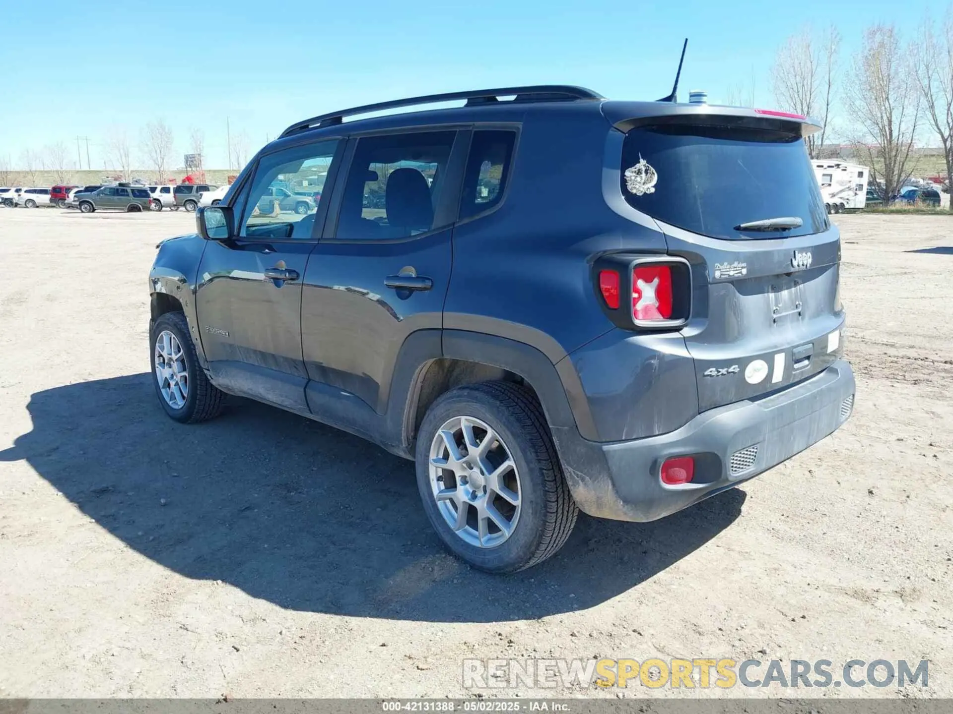 3 Photograph of a damaged car ZACNJDBB3MPN36642 JEEP RENEGADE 2021