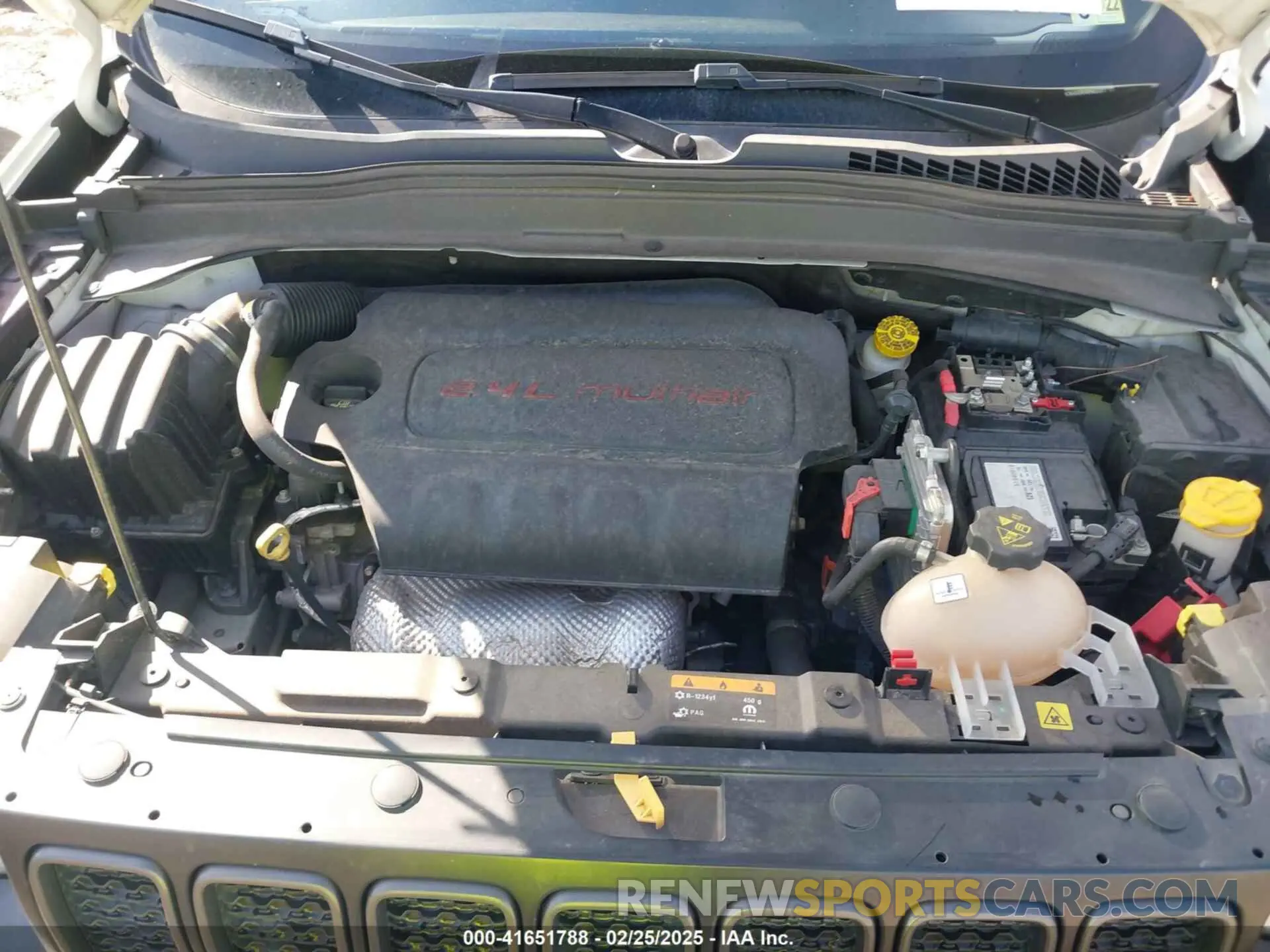 10 Photograph of a damaged car ZACNJDBB6MPM63072 JEEP RENEGADE 2021