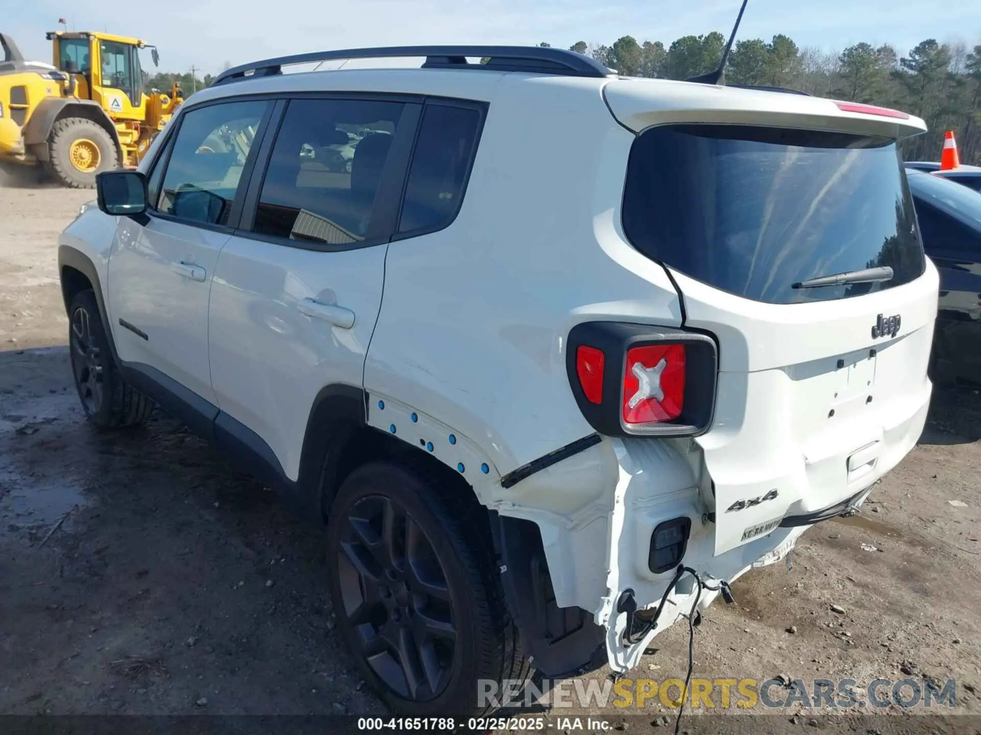 3 Photograph of a damaged car ZACNJDBB6MPM63072 JEEP RENEGADE 2021