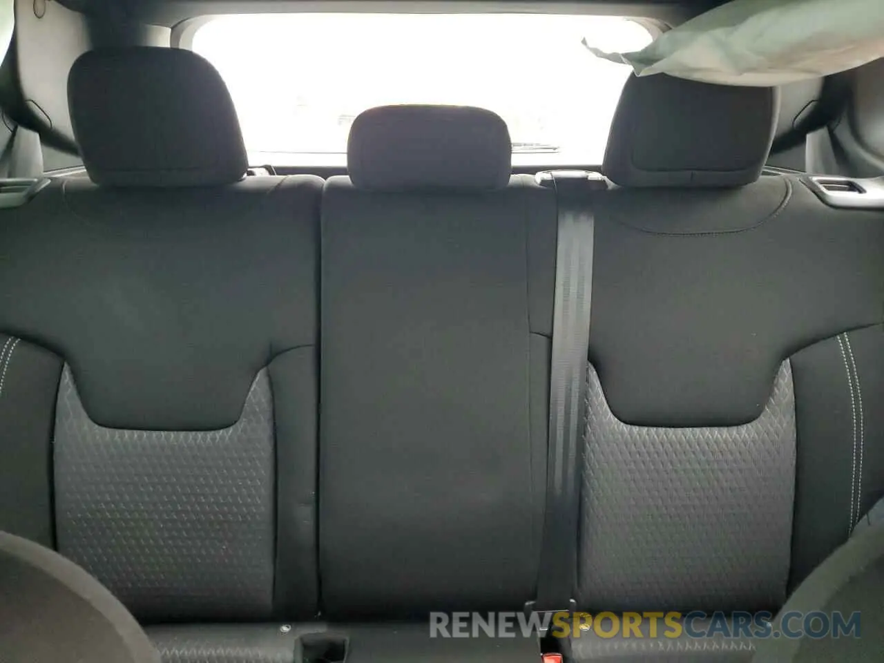 10 Photograph of a damaged car ZACNJDBB6MPN30754 JEEP RENEGADE 2021