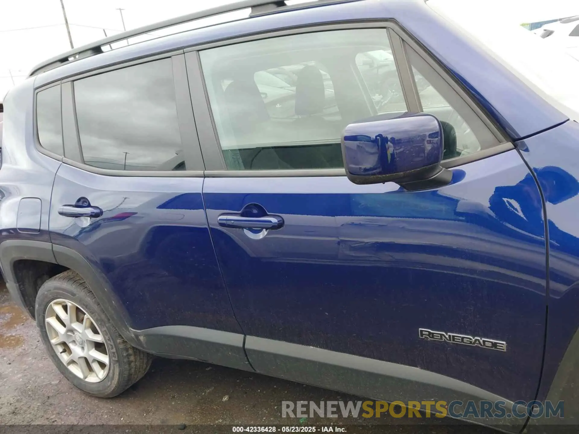 13 Photograph of a damaged car ZACNJDBB6MPN32519 JEEP RENEGADE 2021