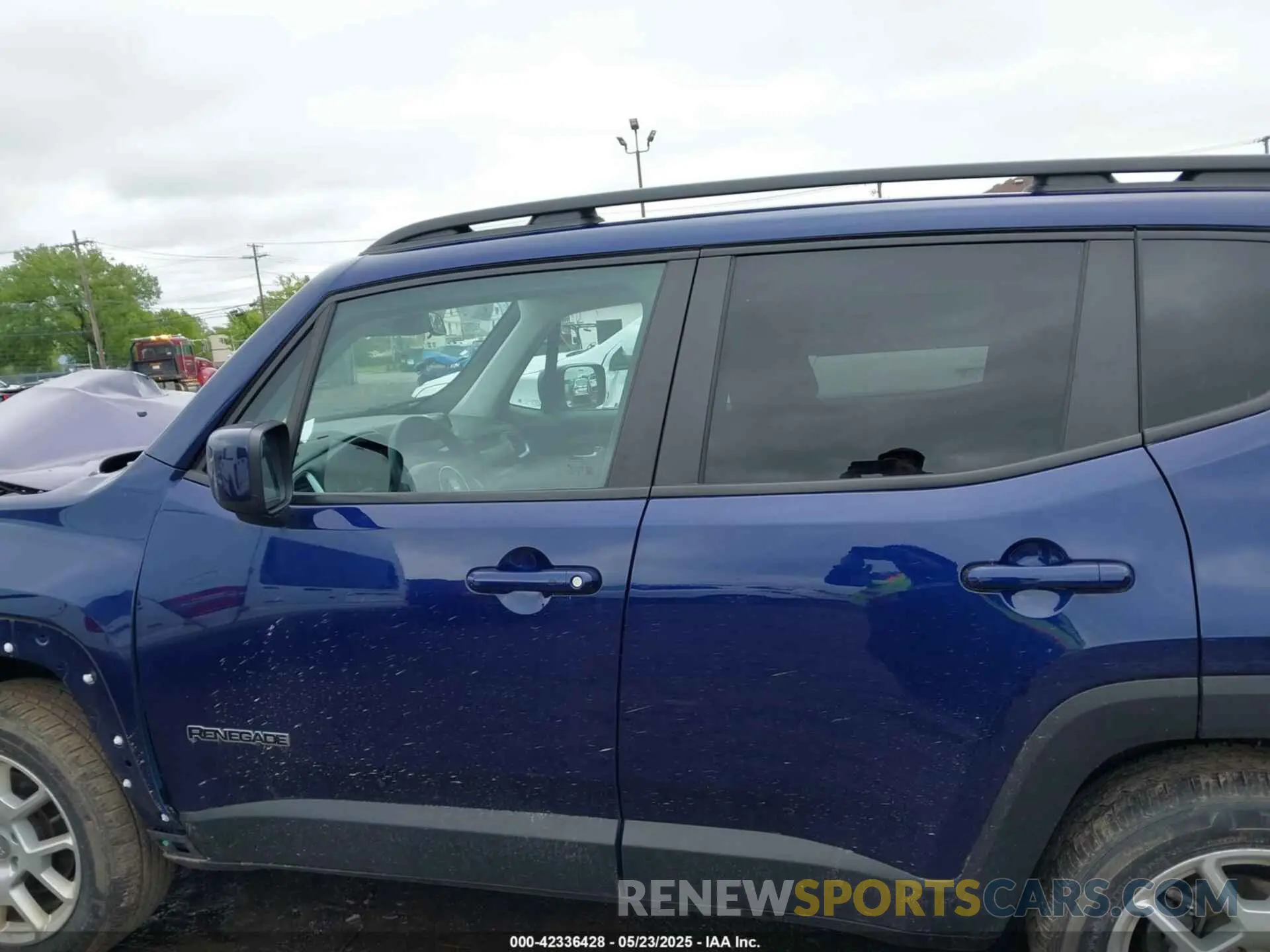 14 Photograph of a damaged car ZACNJDBB6MPN32519 JEEP RENEGADE 2021