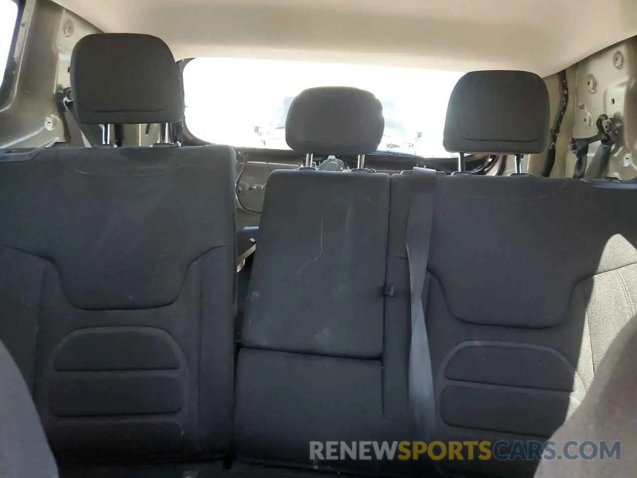 10 Photograph of a damaged car ZACNJDBB7MPM40075 JEEP RENEGADE 2021