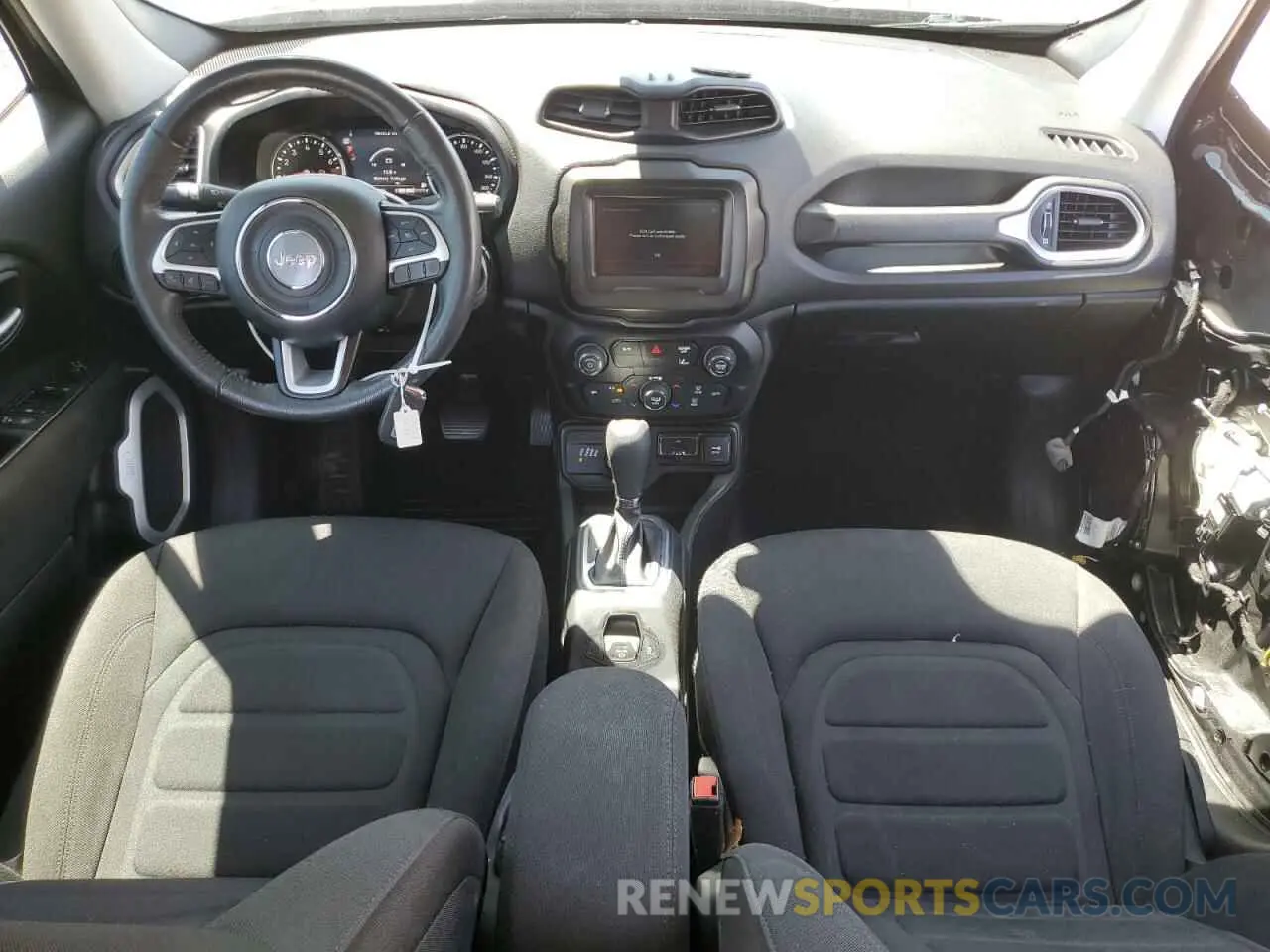 8 Photograph of a damaged car ZACNJDBB7MPM40075 JEEP RENEGADE 2021