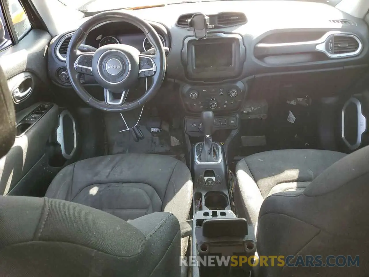8 Photograph of a damaged car ZACNJDBB7MPN09945 JEEP RENEGADE 2021