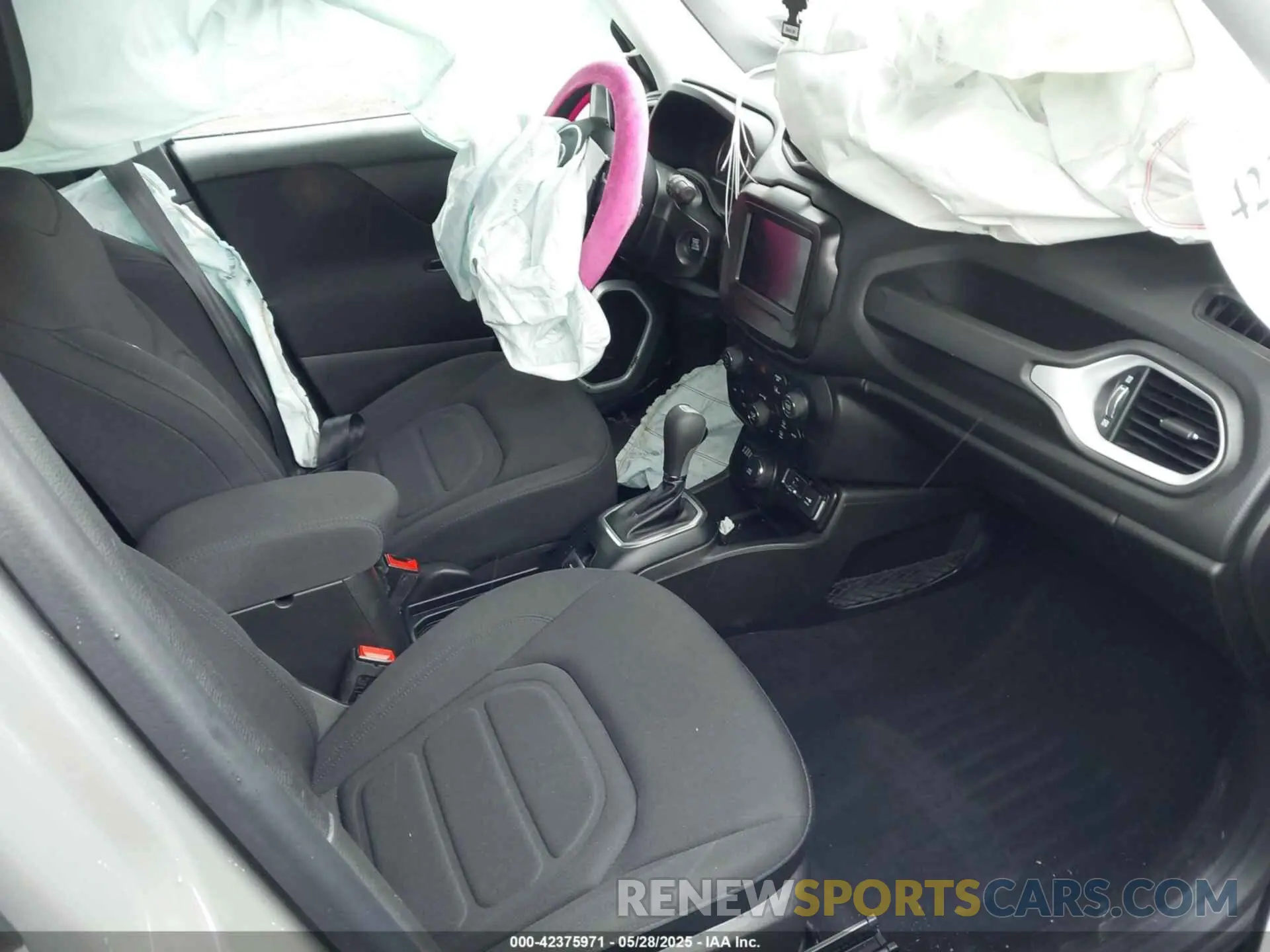 5 Photograph of a damaged car ZACNJDBB7MPN21609 JEEP RENEGADE 2021