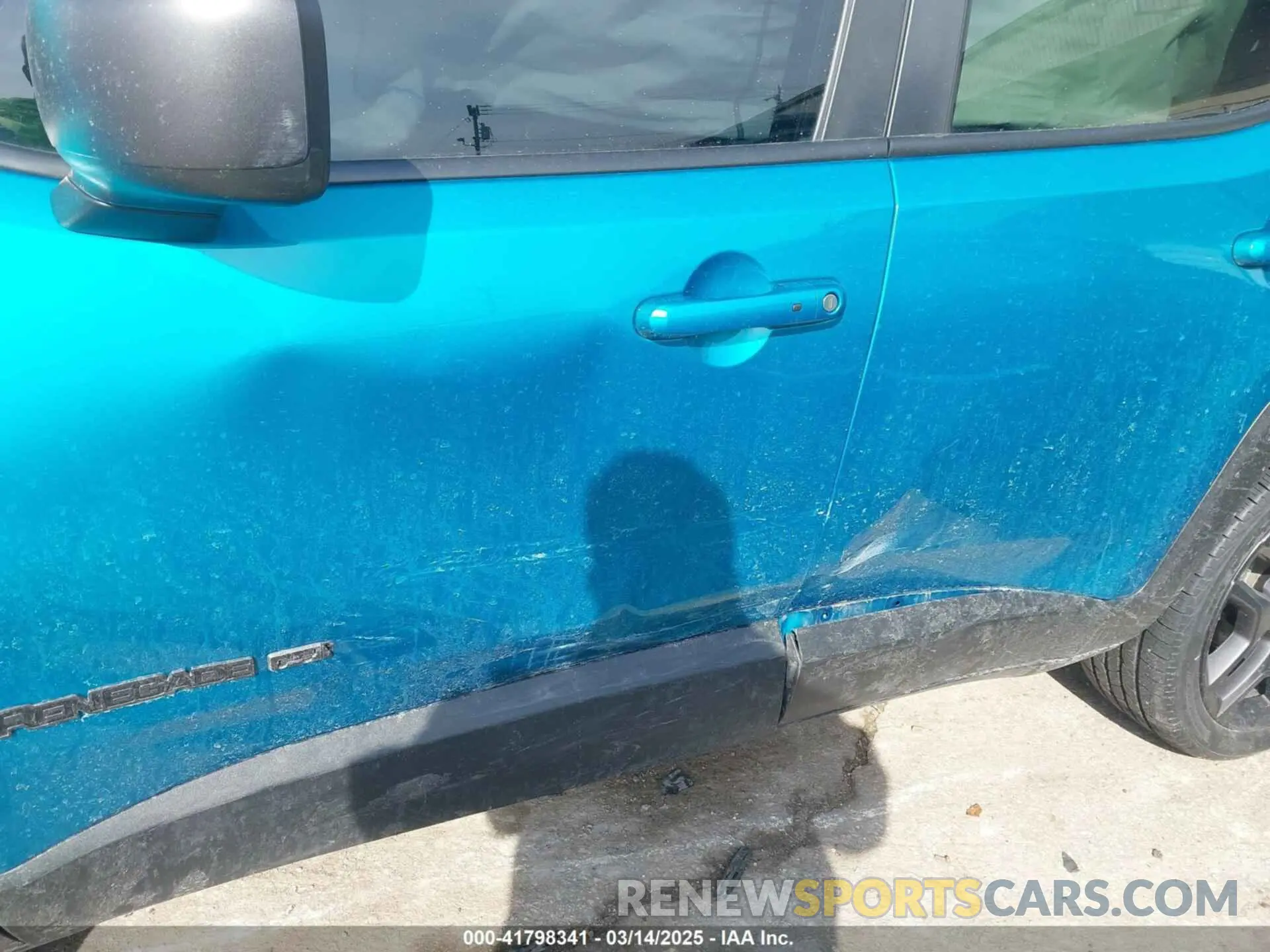 6 Photograph of a damaged car ZACNJDBB7MPN33405 JEEP RENEGADE 2021