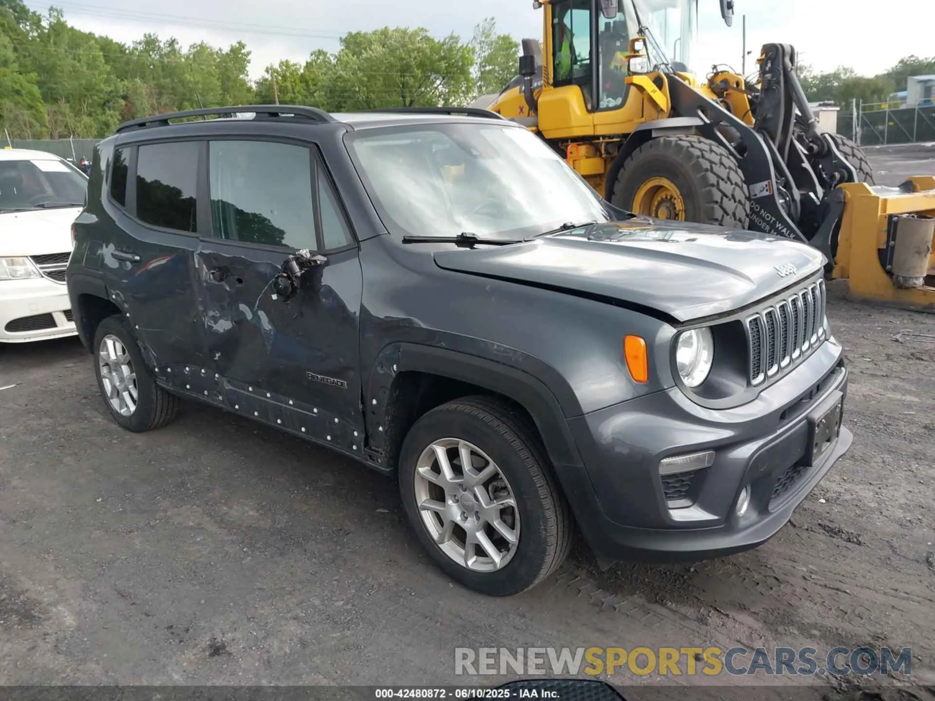 1 Photograph of a damaged car ZACNJDBB7MPN35803 JEEP RENEGADE 2021