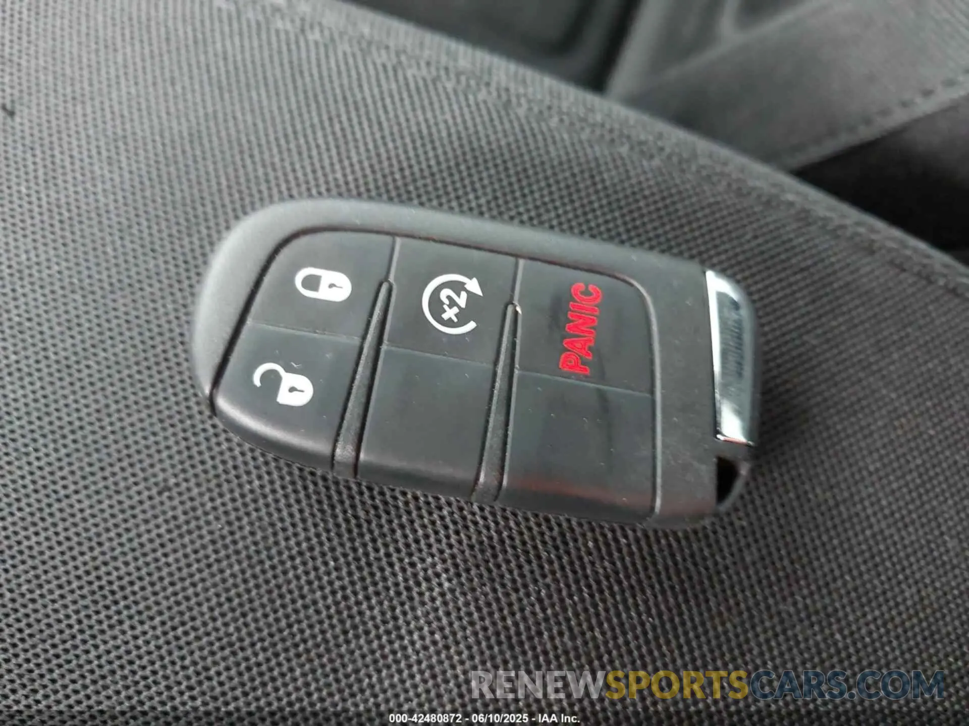11 Photograph of a damaged car ZACNJDBB7MPN35803 JEEP RENEGADE 2021