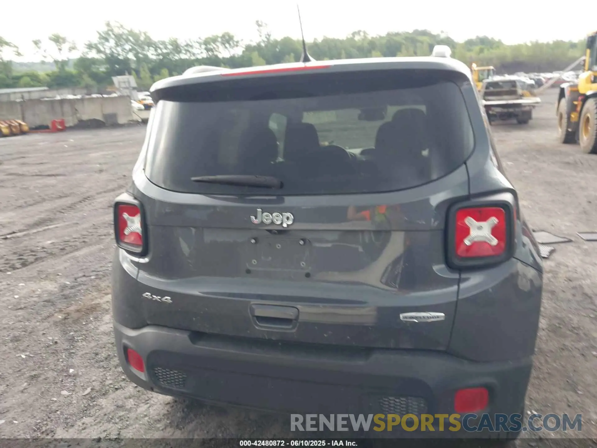 16 Photograph of a damaged car ZACNJDBB7MPN35803 JEEP RENEGADE 2021